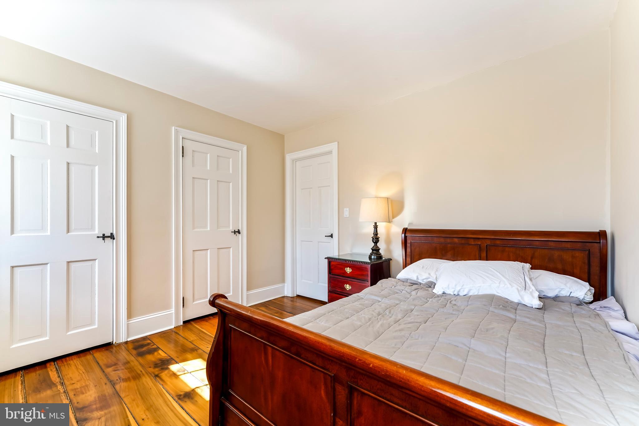 HICKORY HILL - Residential