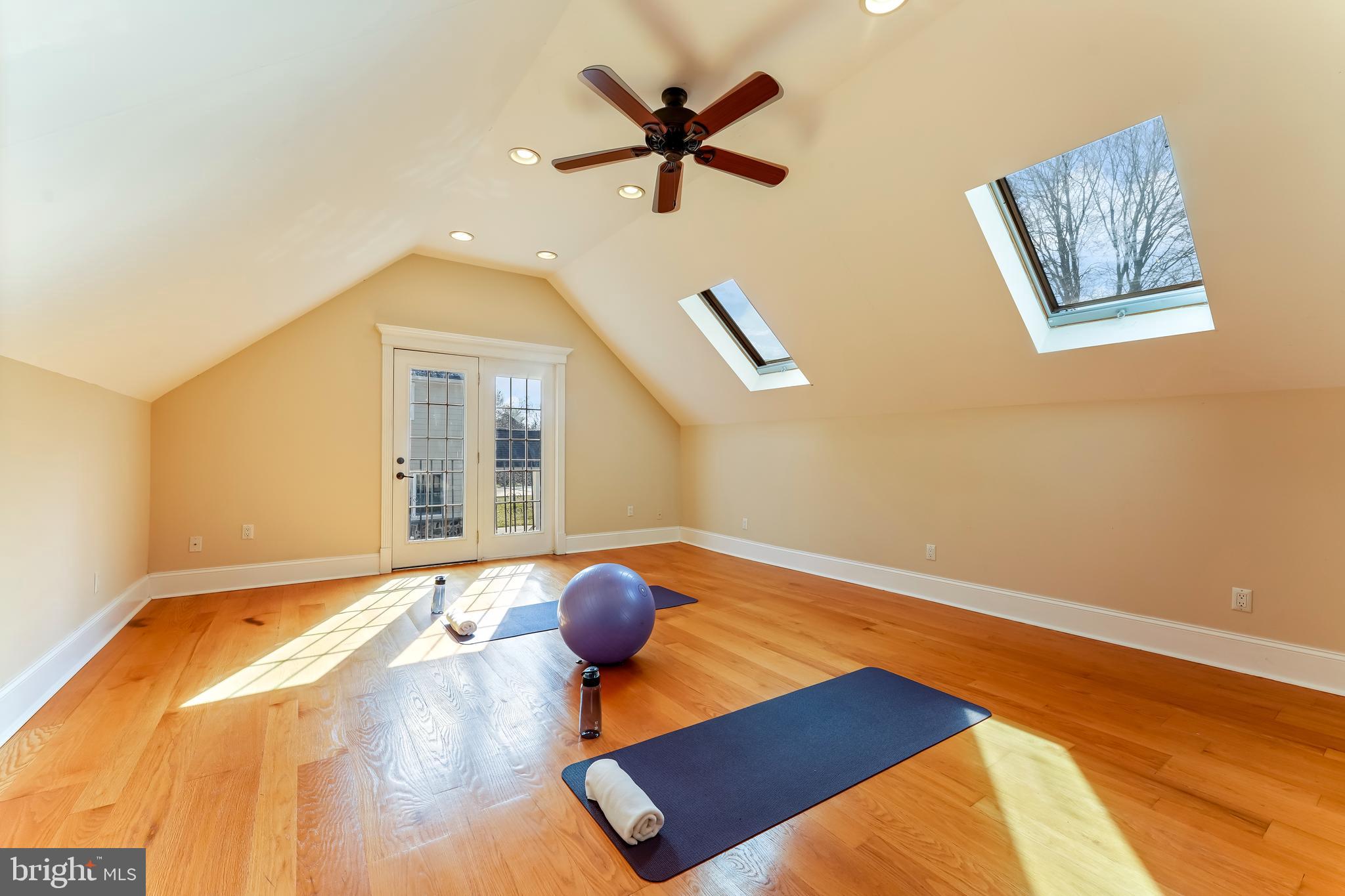 HICKORY HILL - Residential