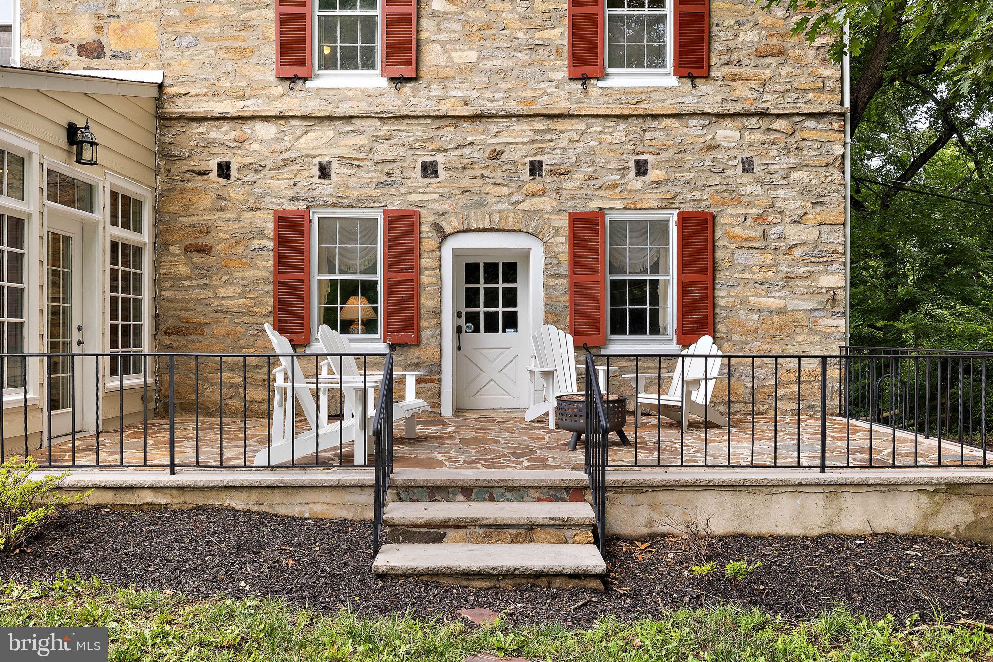 HICKORY HILL - Residential