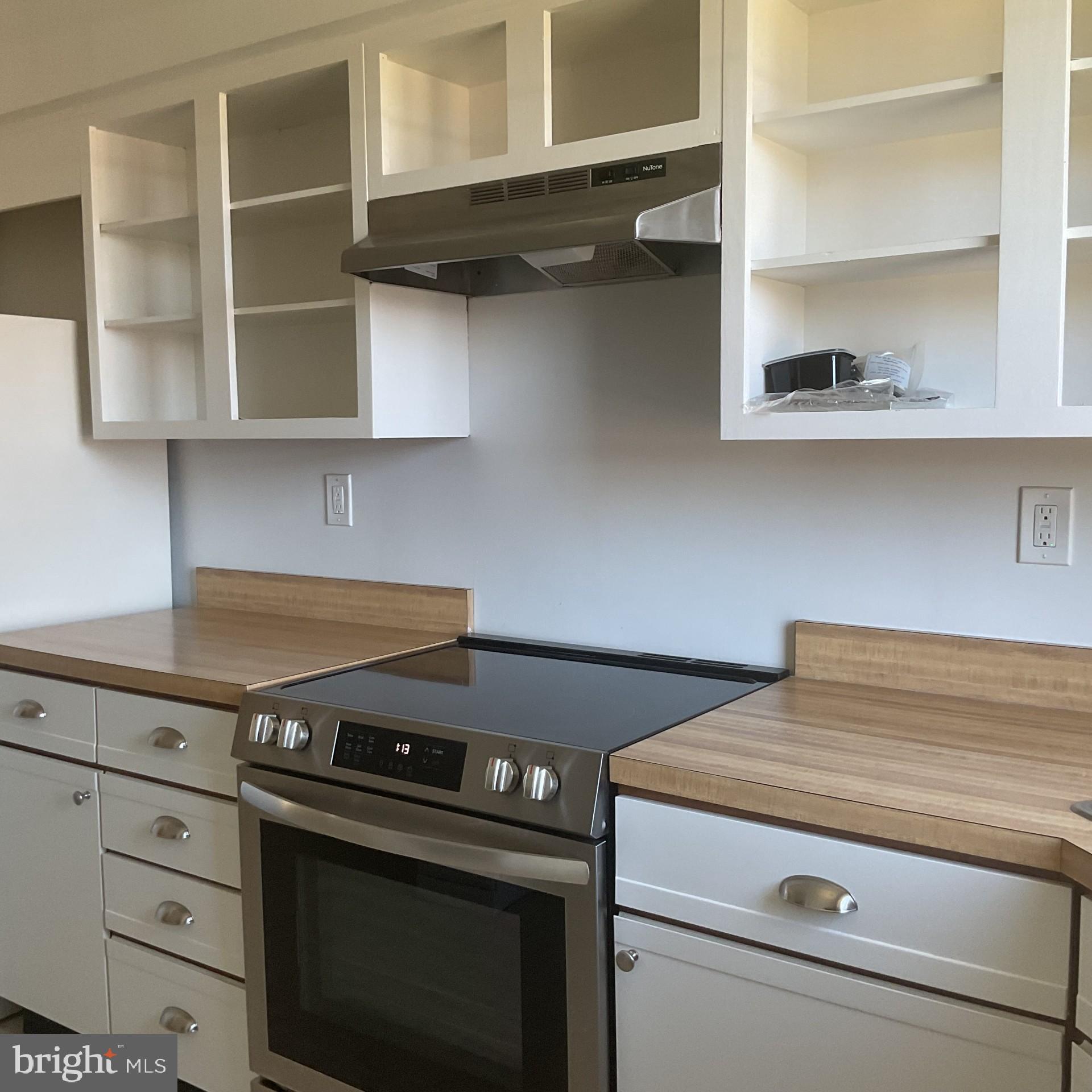 500 E LANCASTER AVENUE 126D