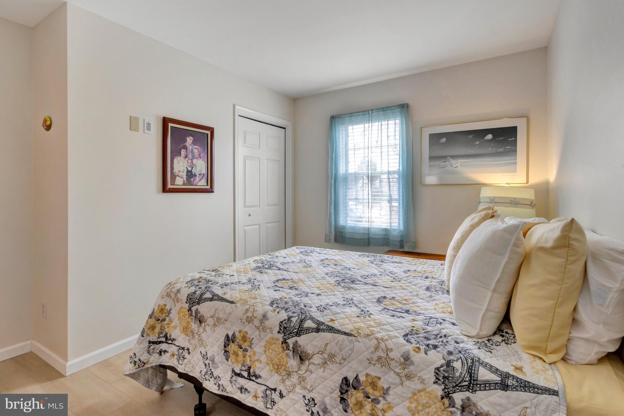 MAPLEWOOD - Residential