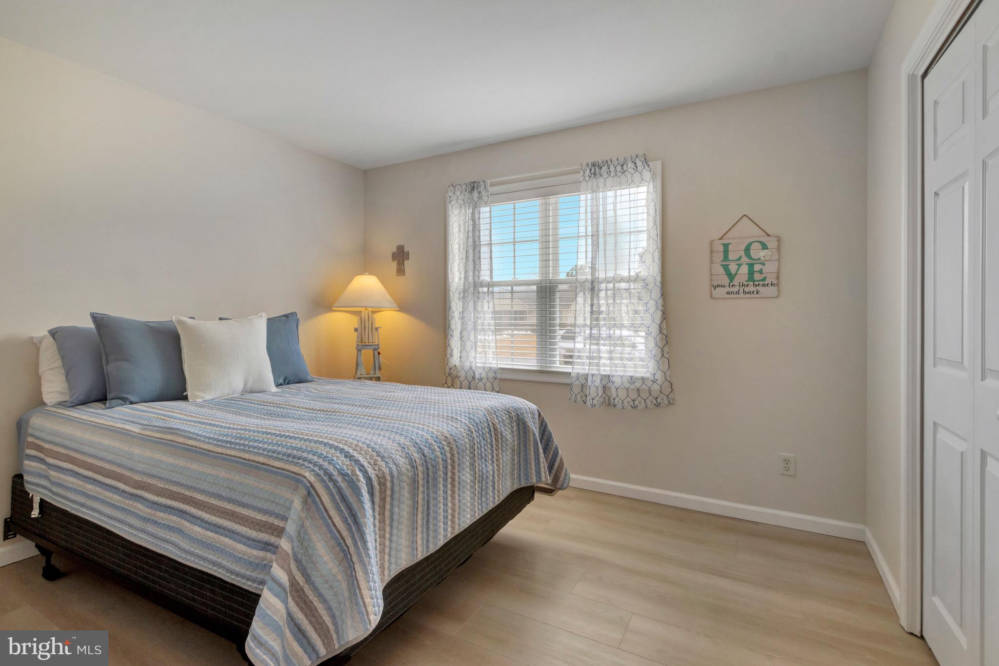 MAPLEWOOD - Residential