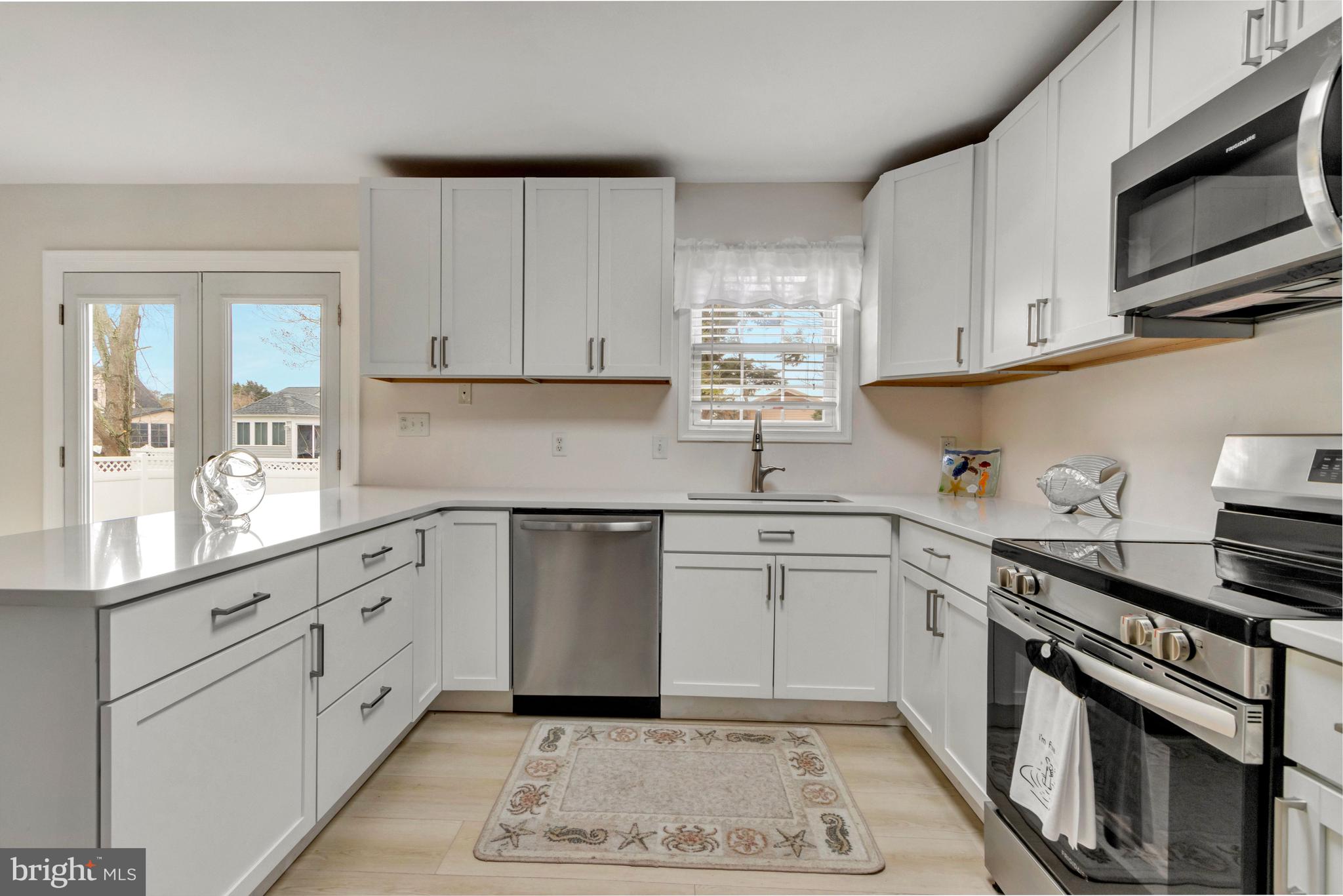 MAPLEWOOD - Residential