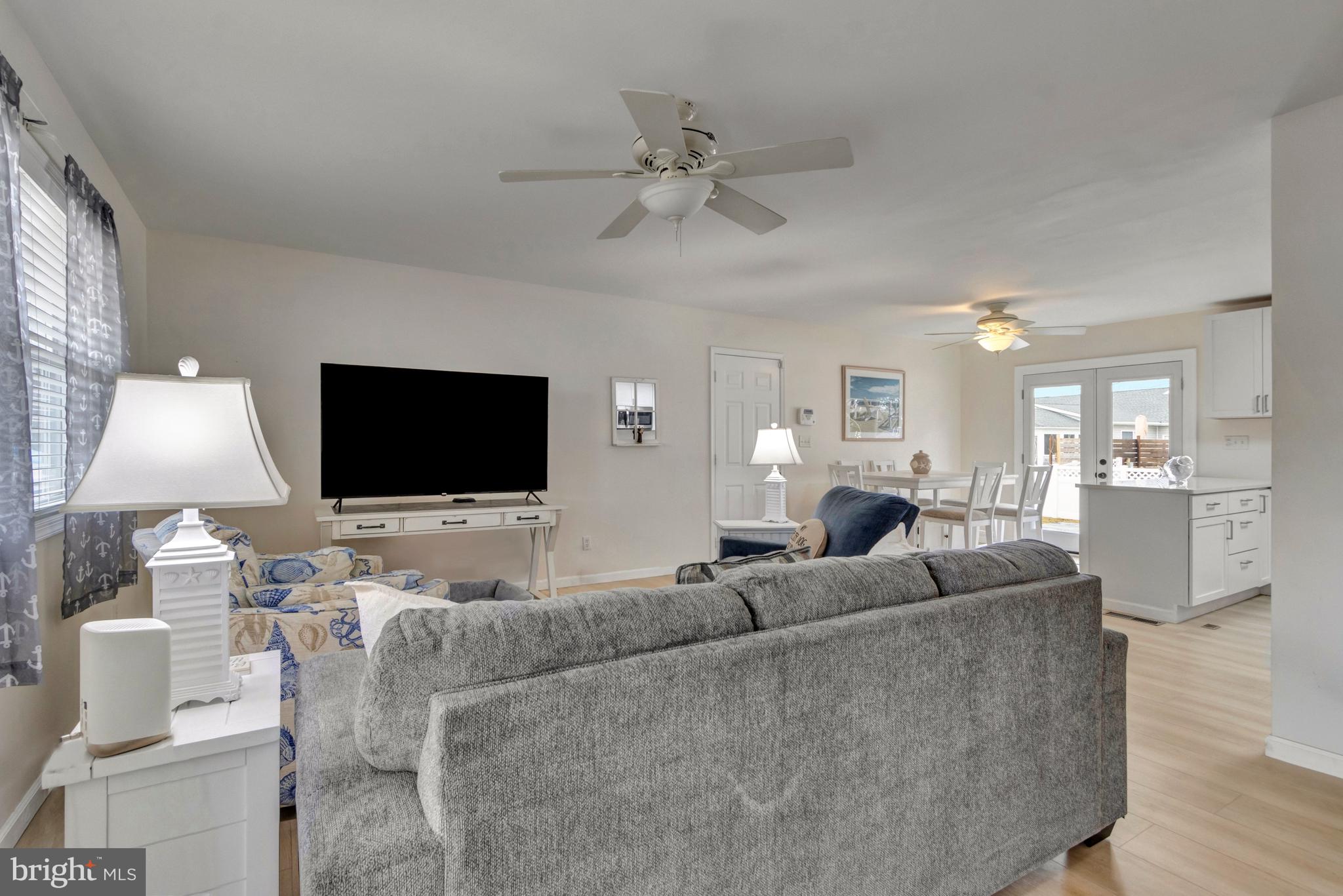 MAPLEWOOD - Residential