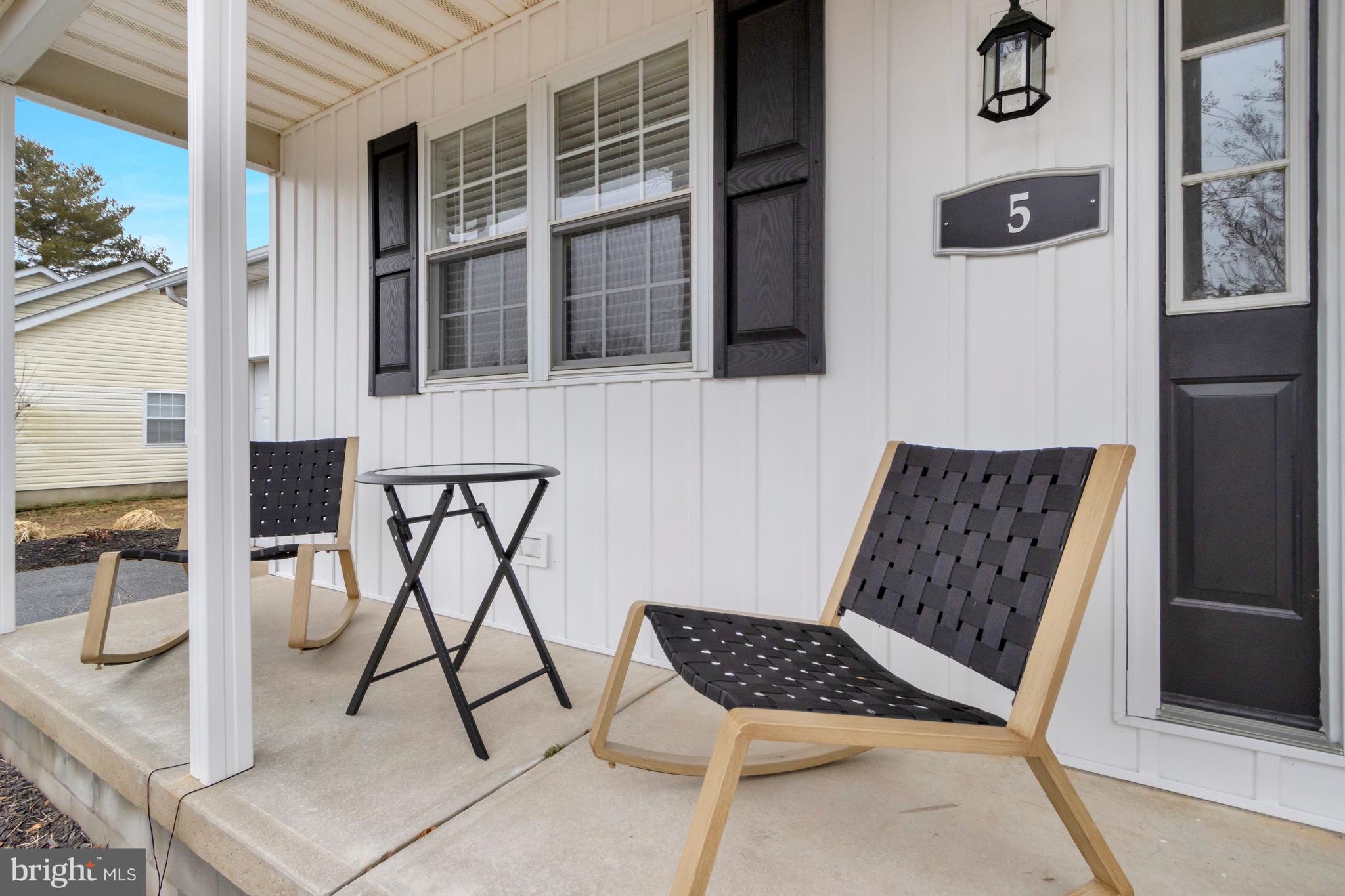 MAPLEWOOD - Residential