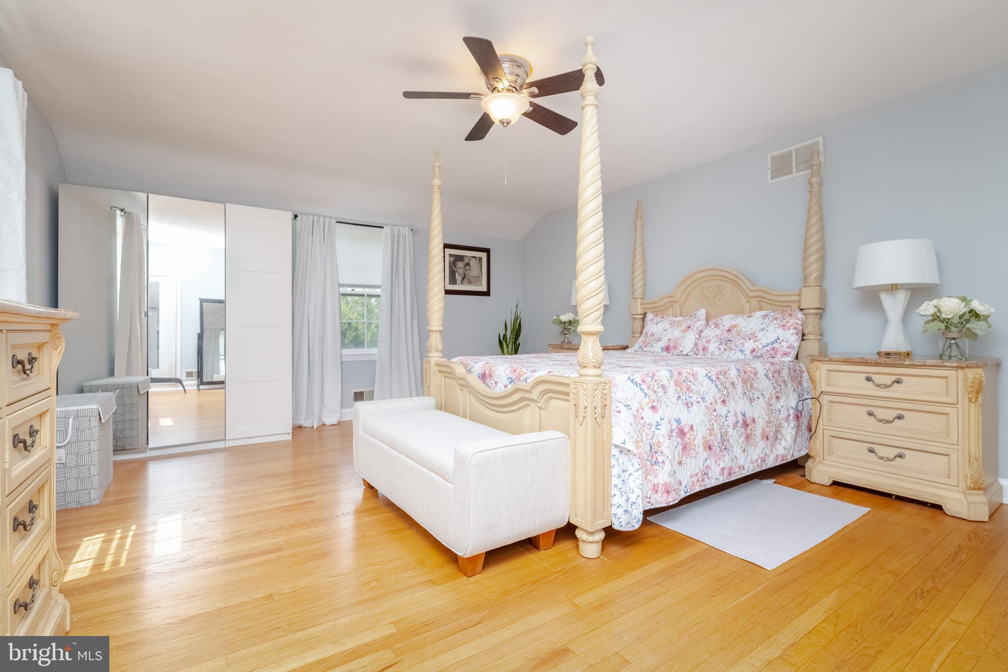 ORIGINAL NORTHWOOD - Residential