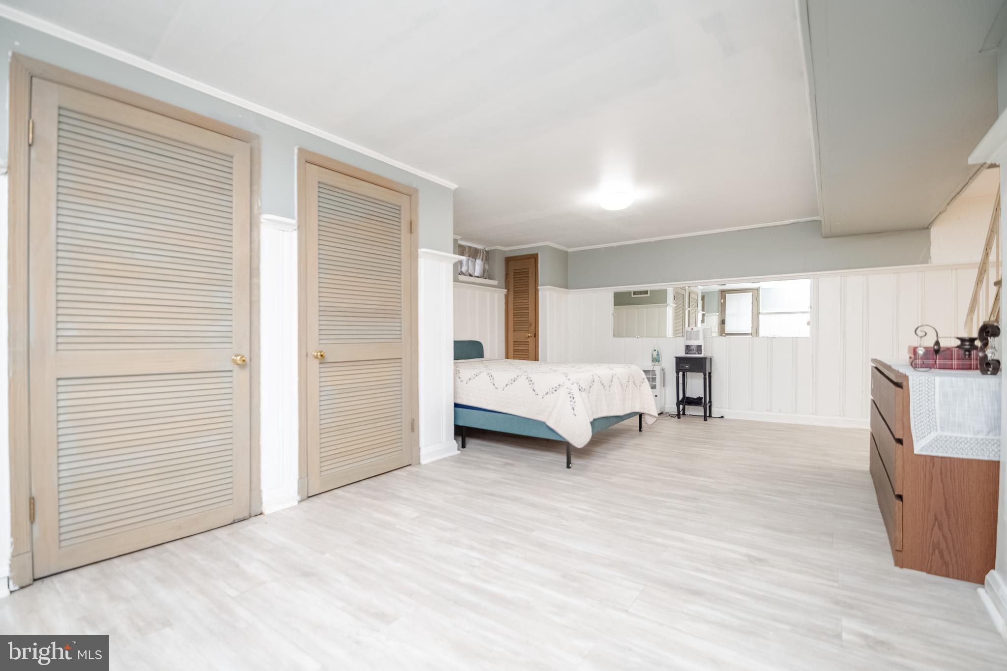 ORIGINAL NORTHWOOD - Residential