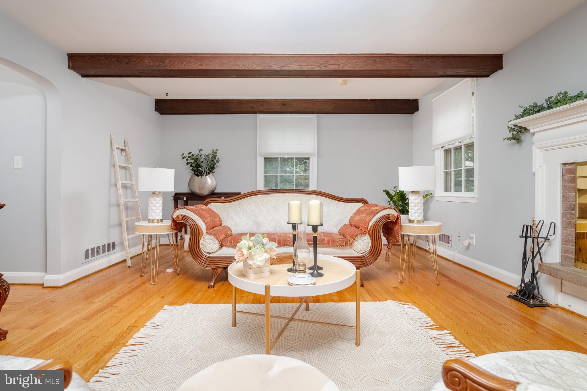 ORIGINAL NORTHWOOD - Residential