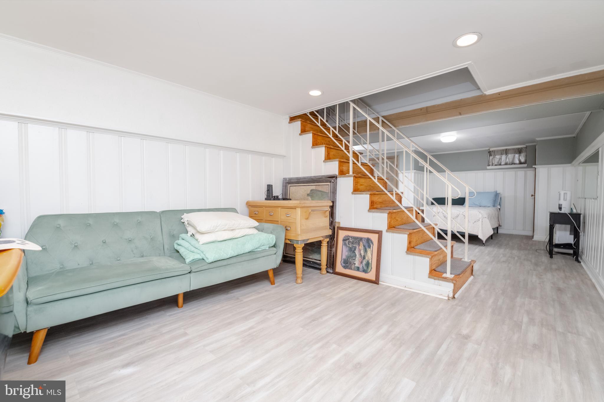 ORIGINAL NORTHWOOD - Residential