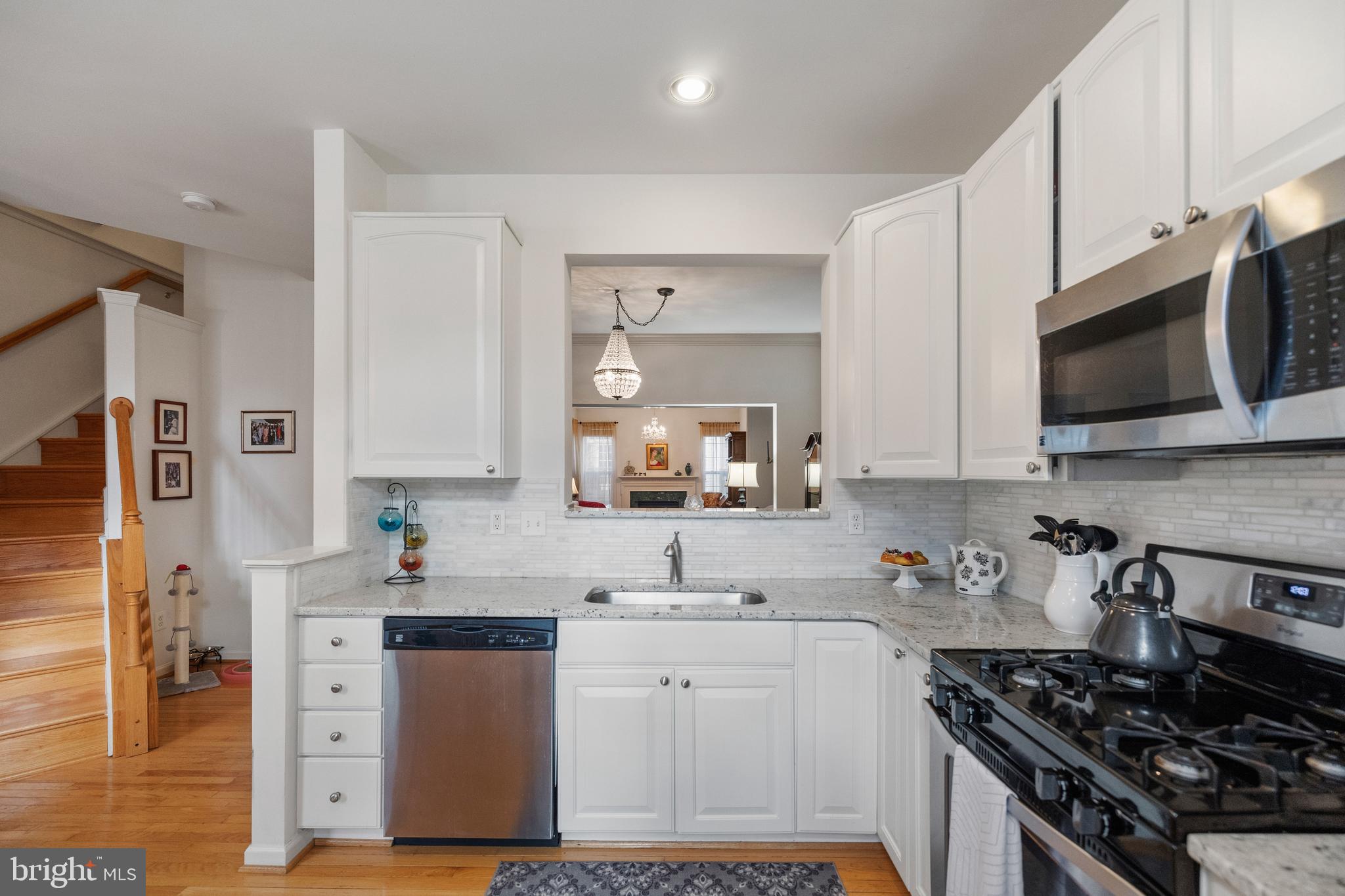 CAMERON STATION - Residential