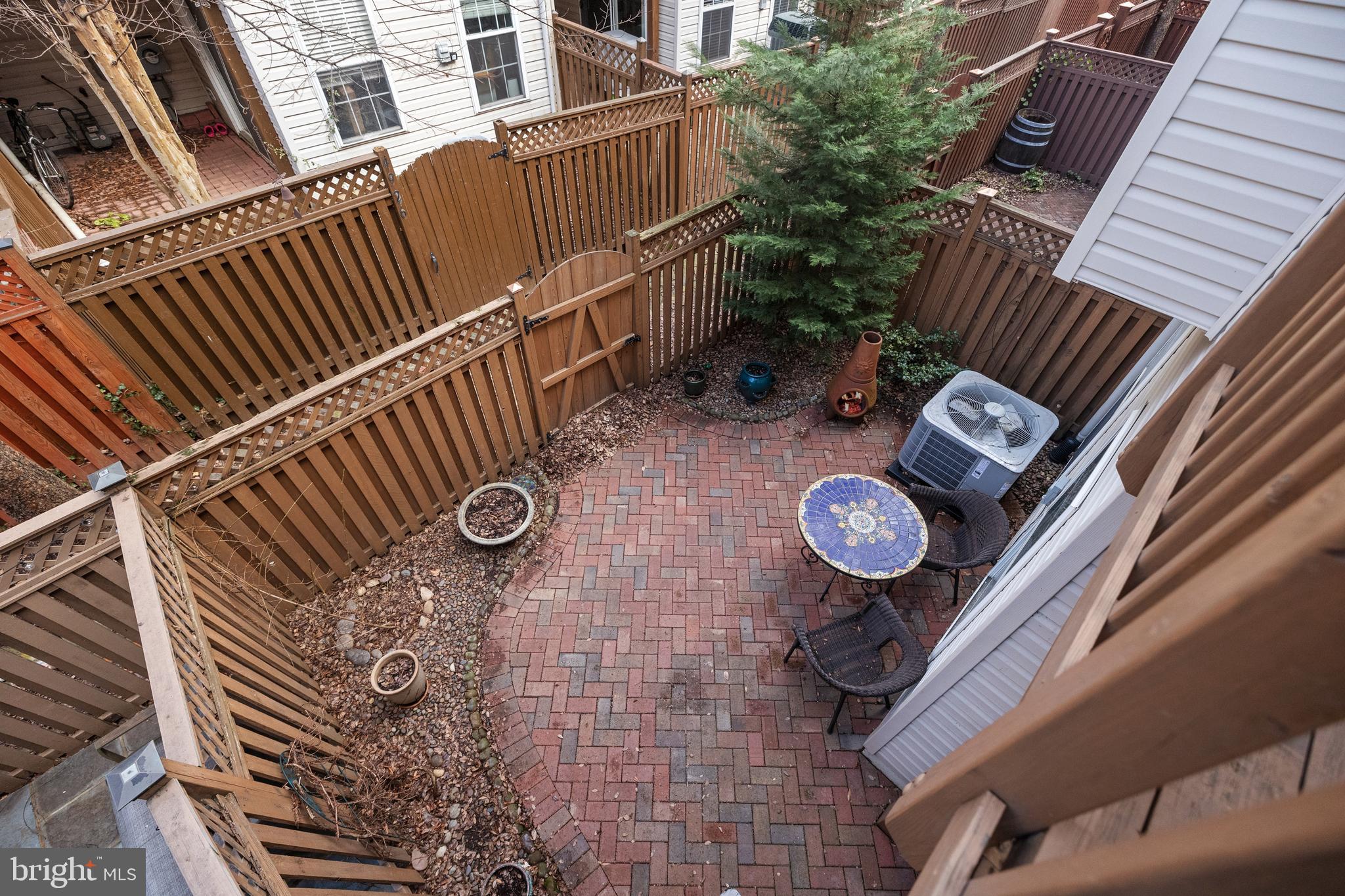 CAMERON STATION - Residential