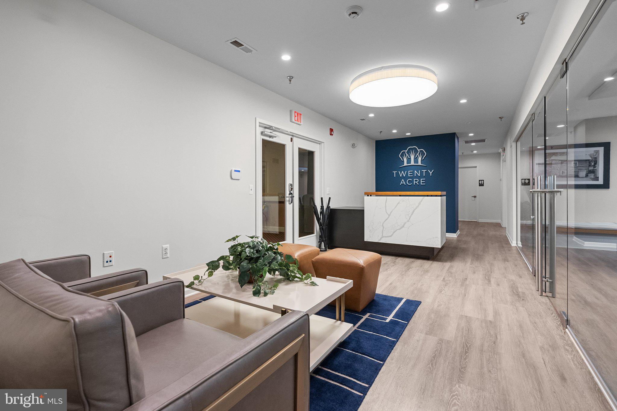 NEWTOWN BUSINESS COM - Commercial Sale