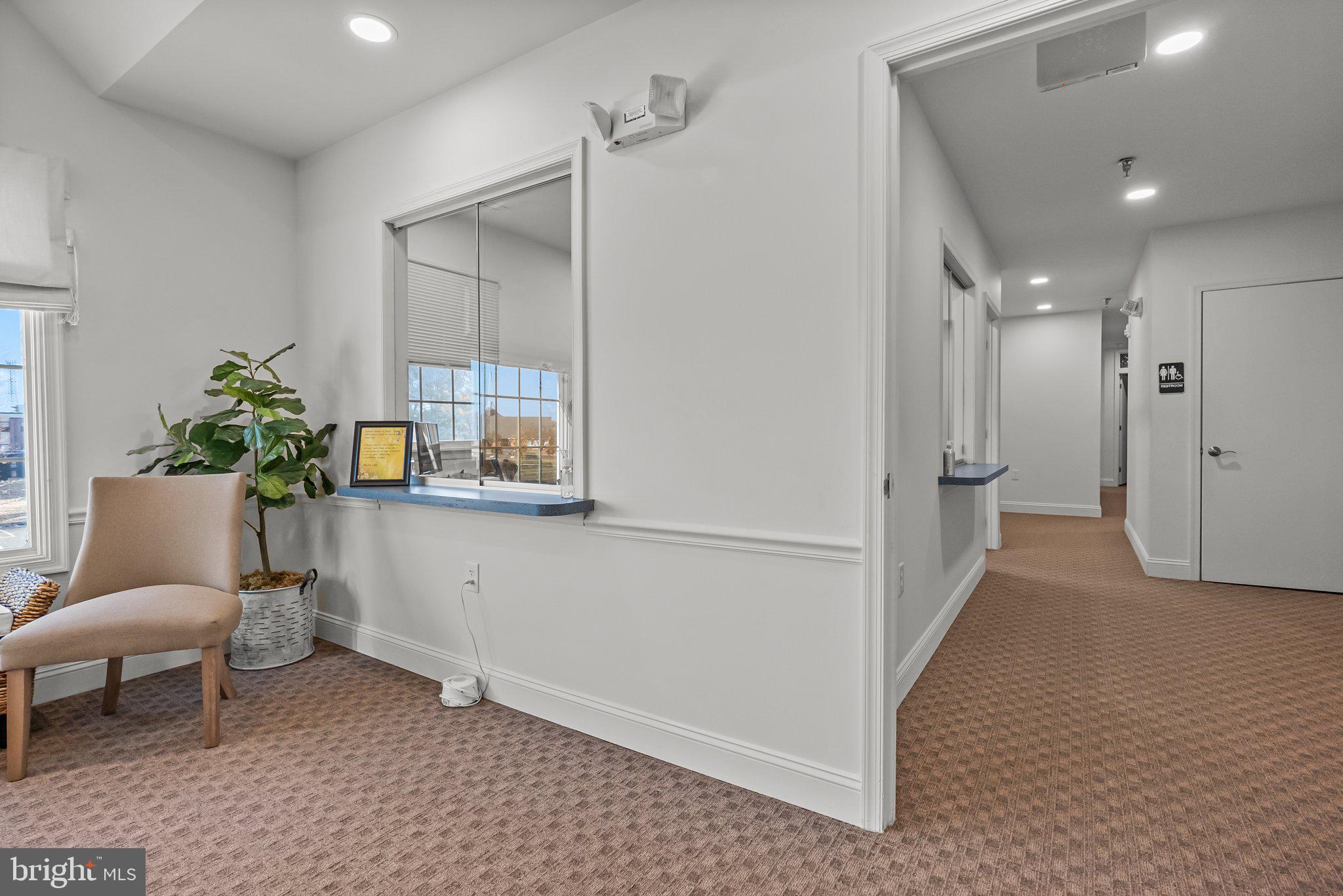 NEWTOWN BUSINESS COM - Commercial Sale