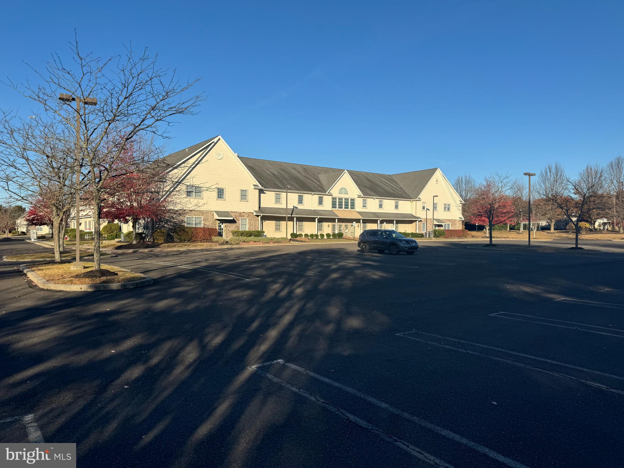 NEWTOWN BUSINESS COM - Commercial Sale