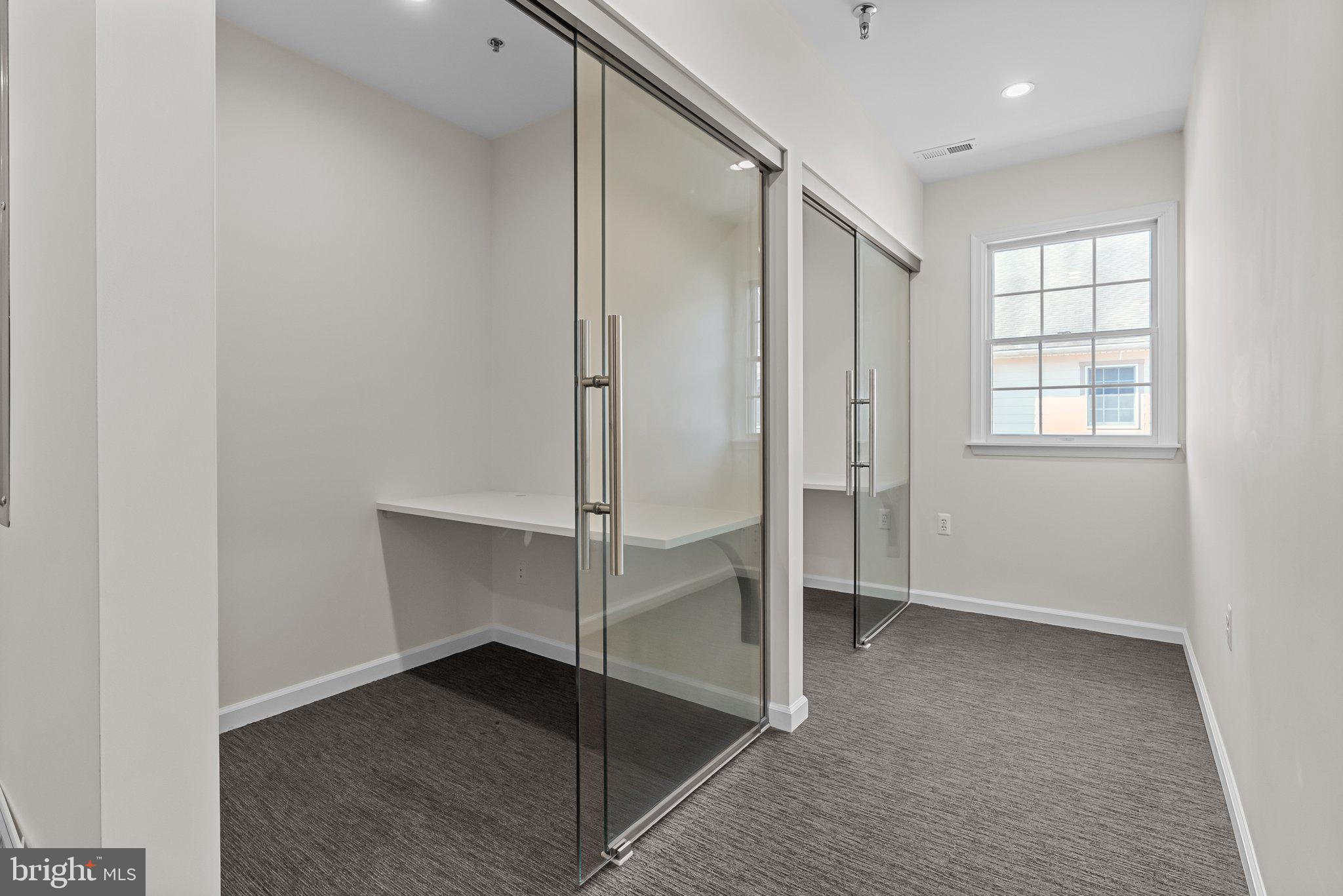 NEWTOWN BUSINESS COM - Commercial Sale