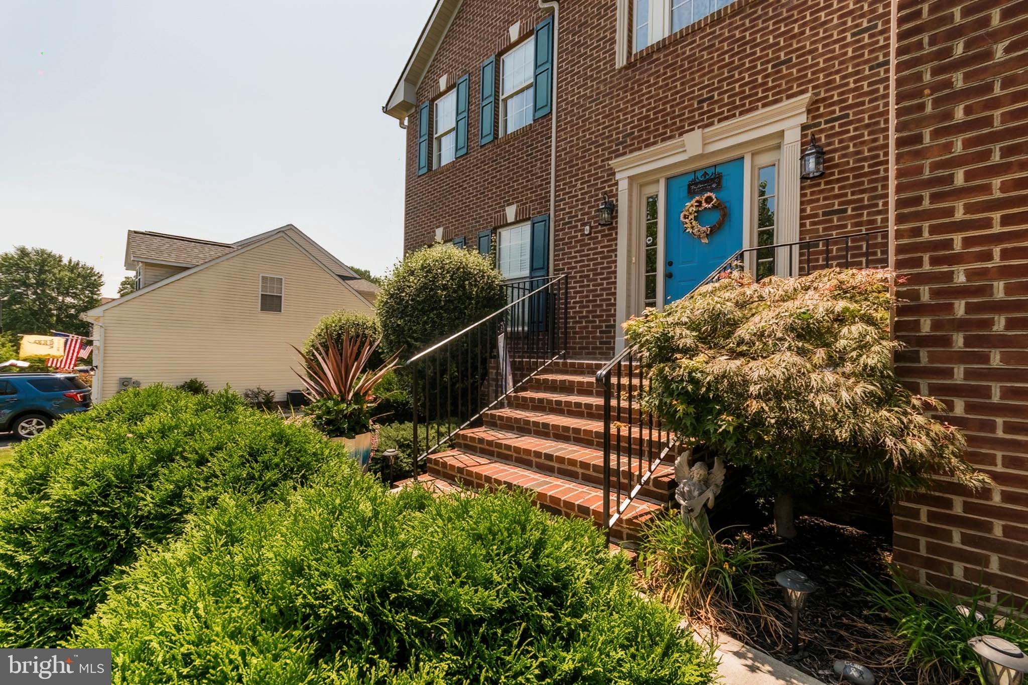 LAUREL RIDGE - Residential