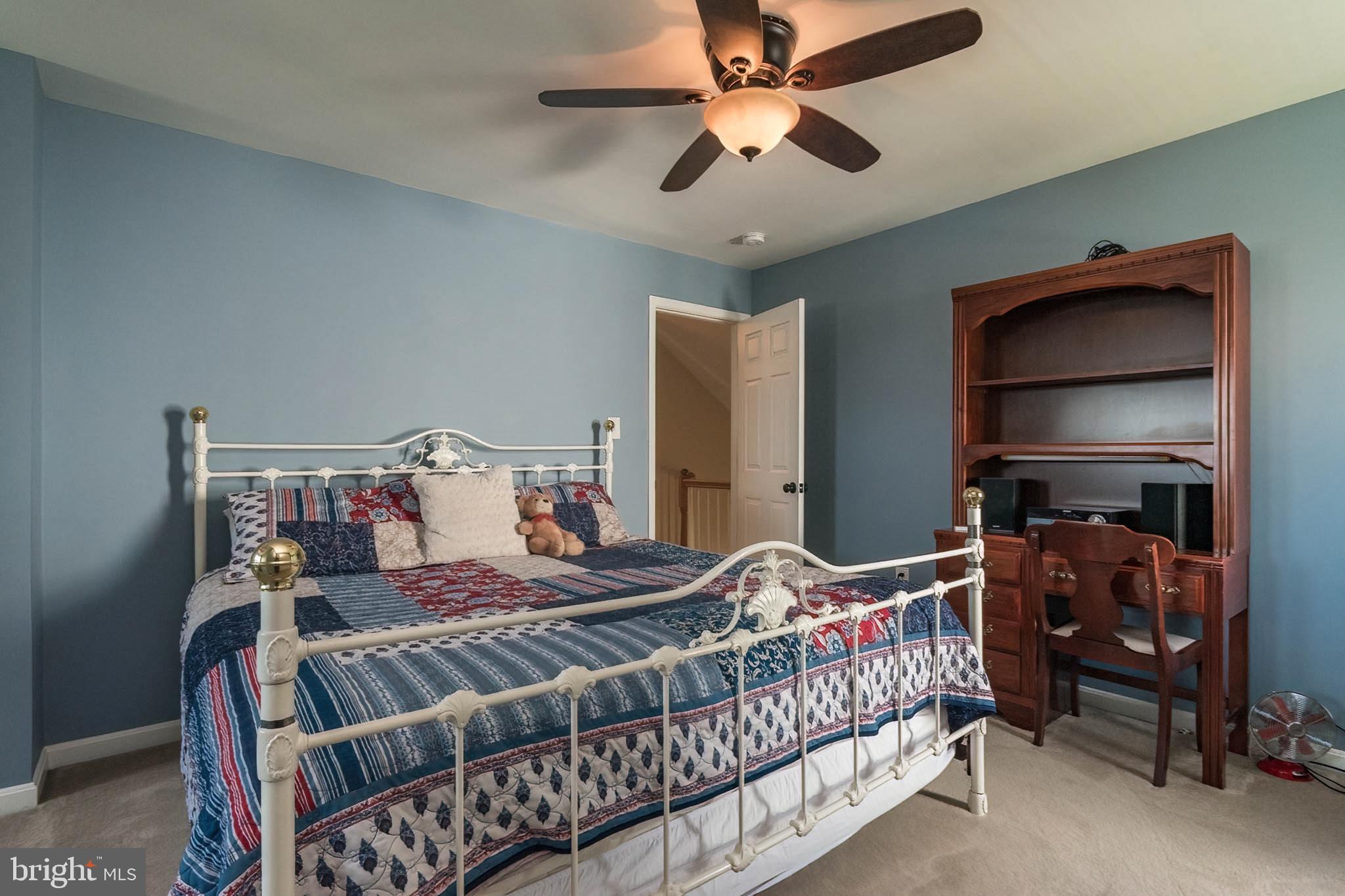 LAUREL RIDGE - Residential