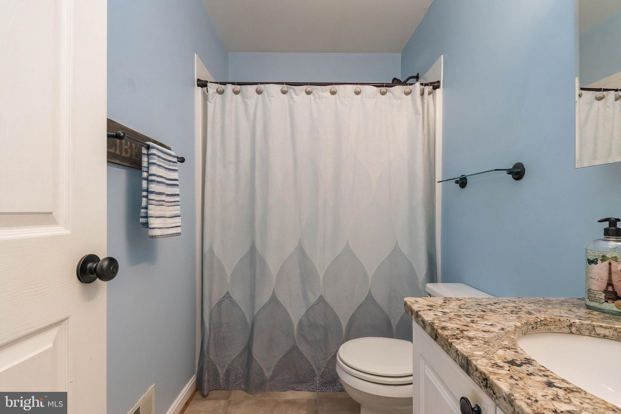 LAUREL RIDGE - Residential