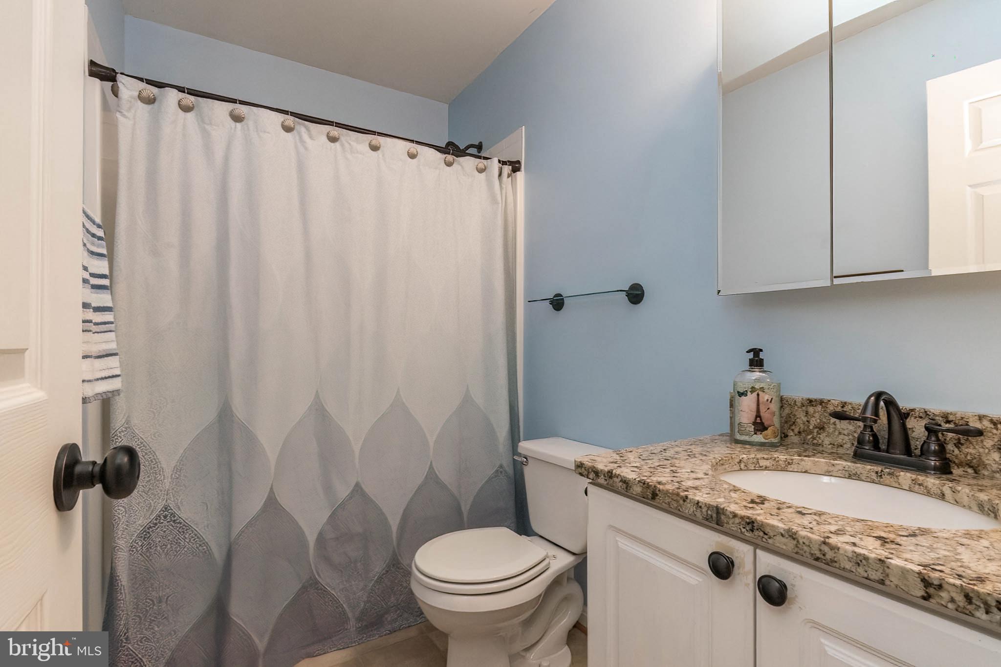 LAUREL RIDGE - Residential