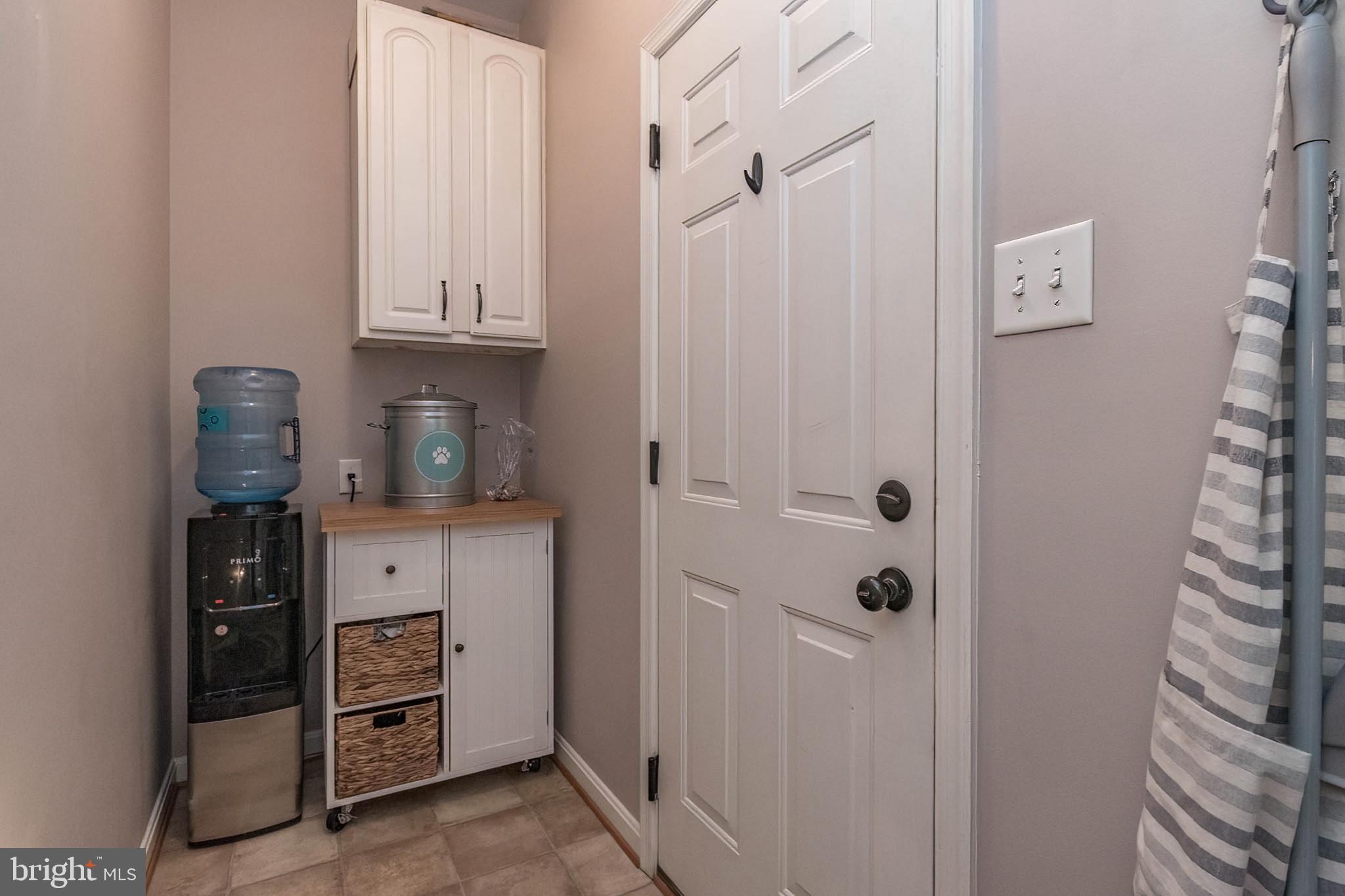 LAUREL RIDGE - Residential