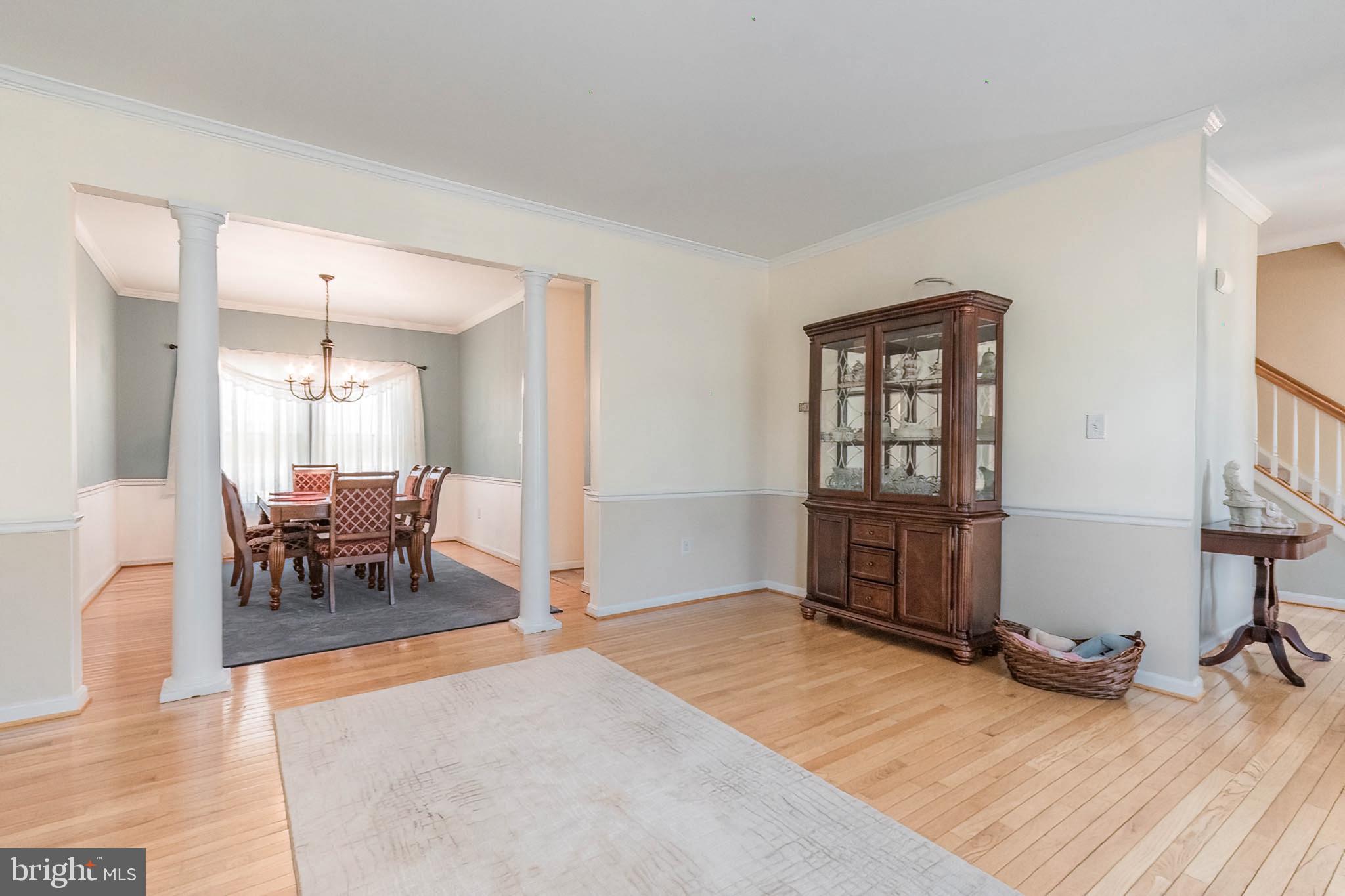 LAUREL RIDGE - Residential