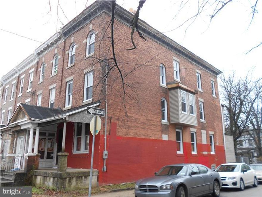 INVESTOR SPECIAL!!! This HUGE University City home is perfect as an investment or even for an owner occupant! Located within walking distance to all major Universities, this is a fabulous opportunity in one of Philadelphia's hottest neighborhoods.  Do your numbers, and make an appointment to see this gem today!