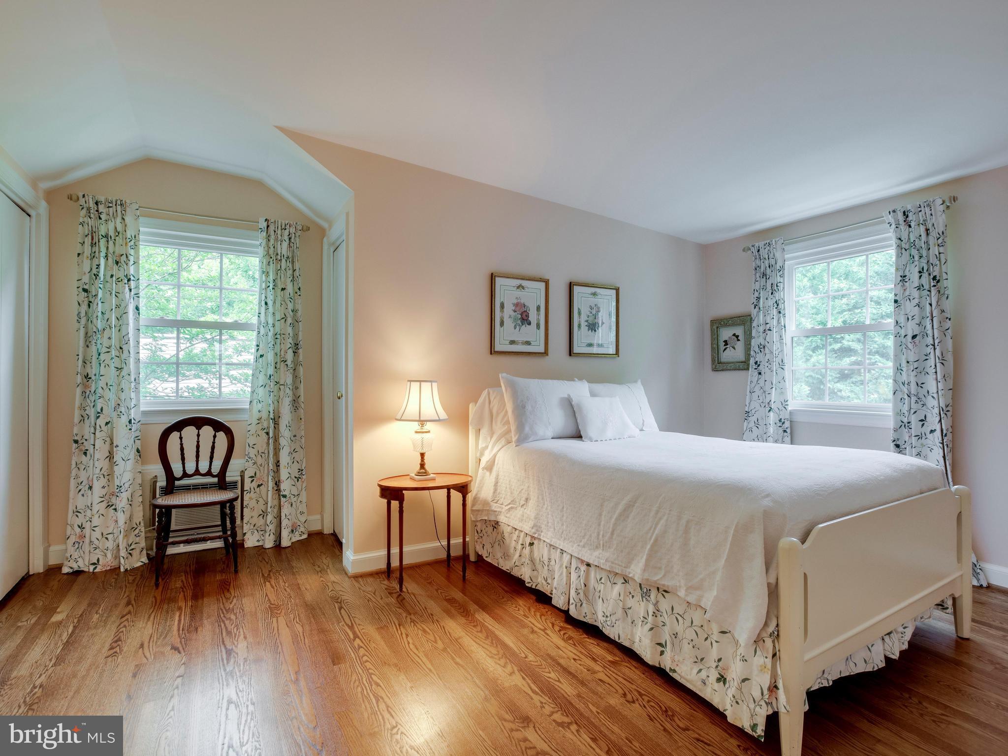 VERNON ON POTOMAC - Residential