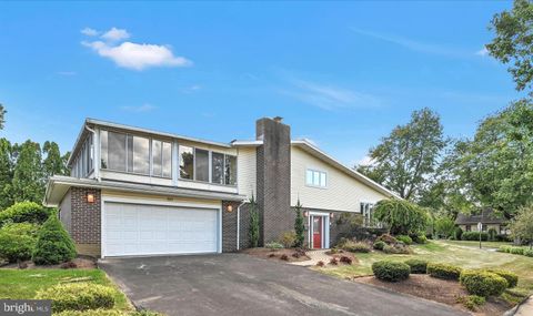 301 WARWICK DRIVE WYOMISSING PA 19610