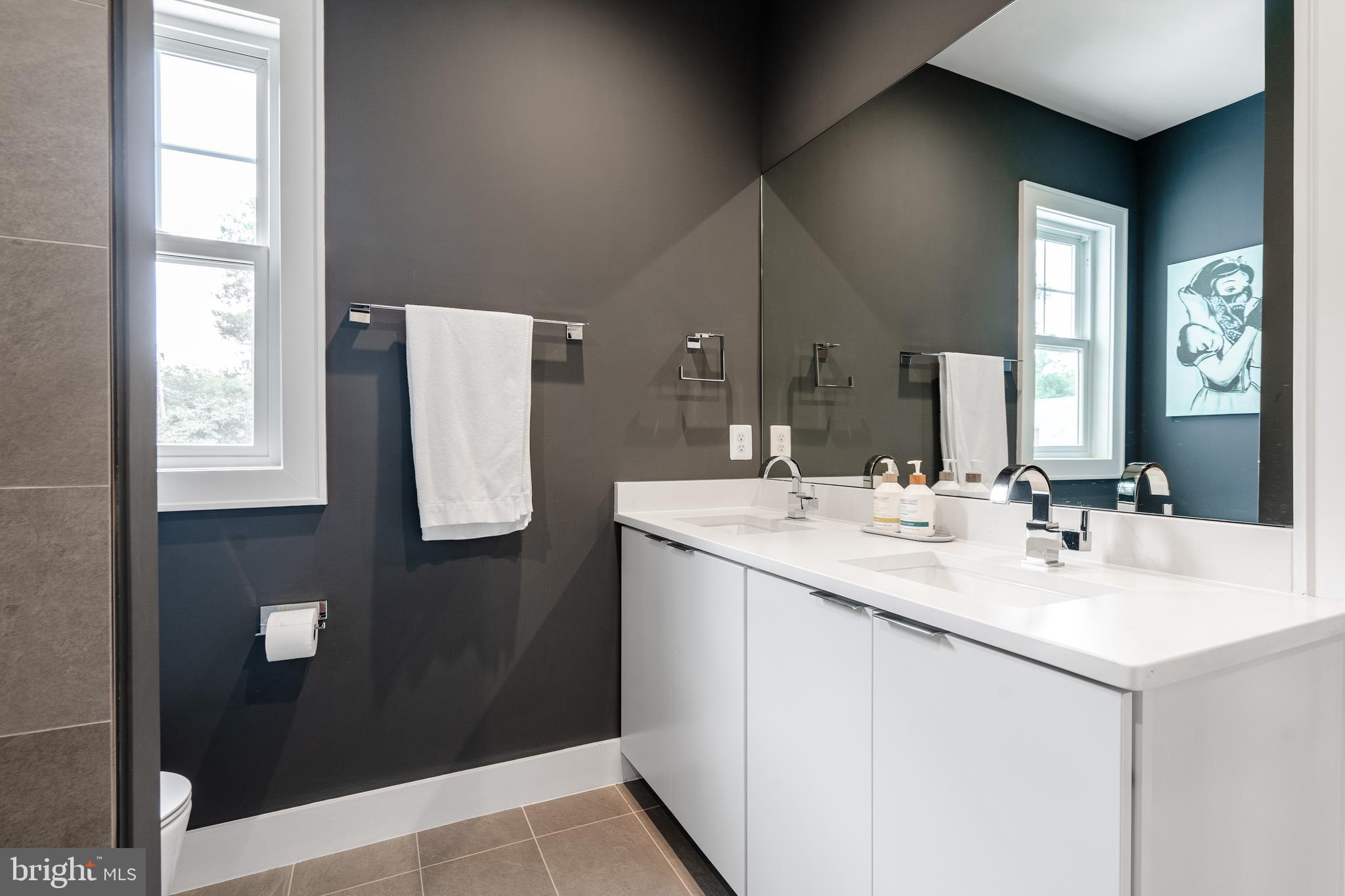 LEEWAY GARDENS - Residential