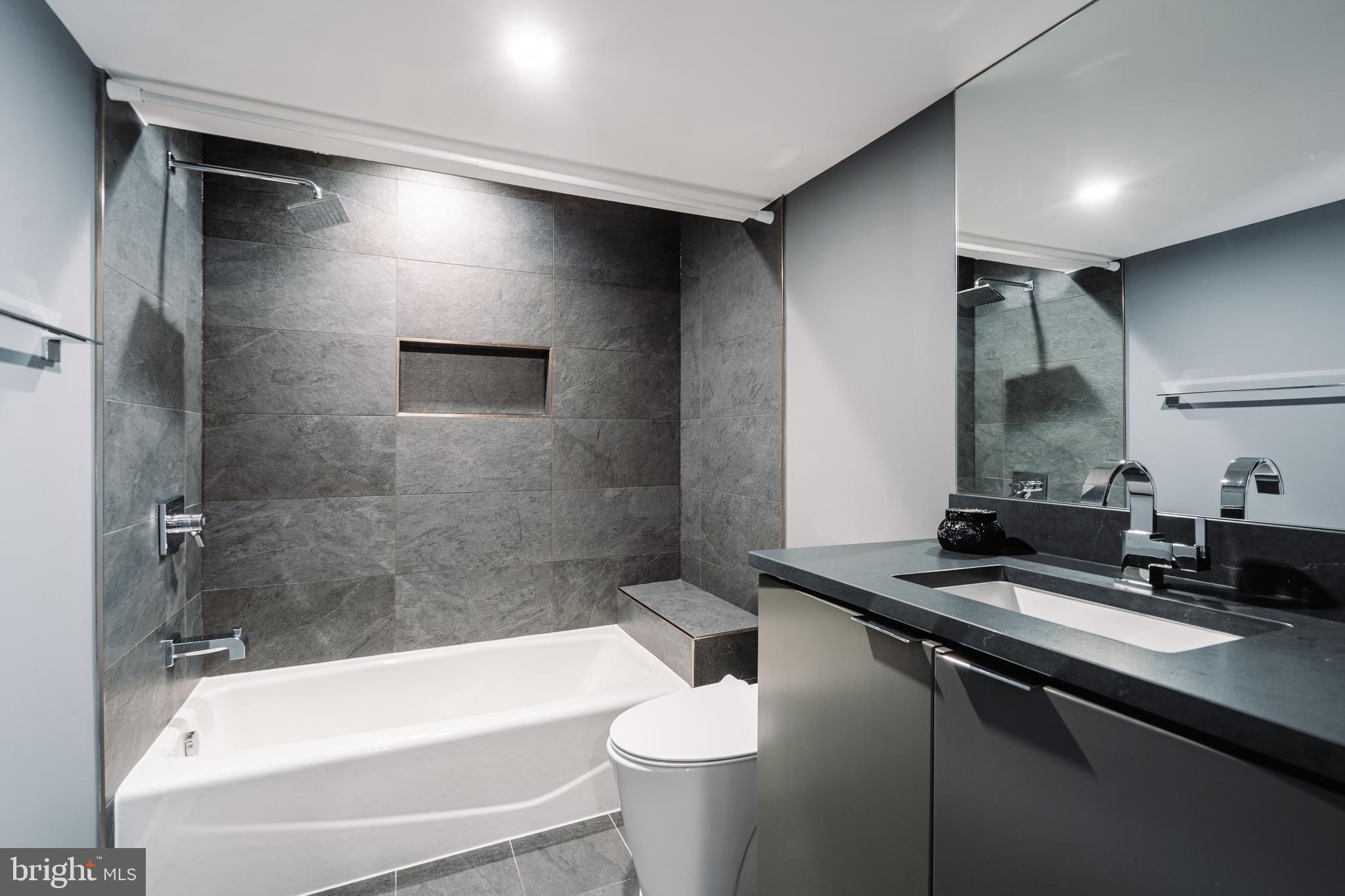 LEEWAY GARDENS - Residential