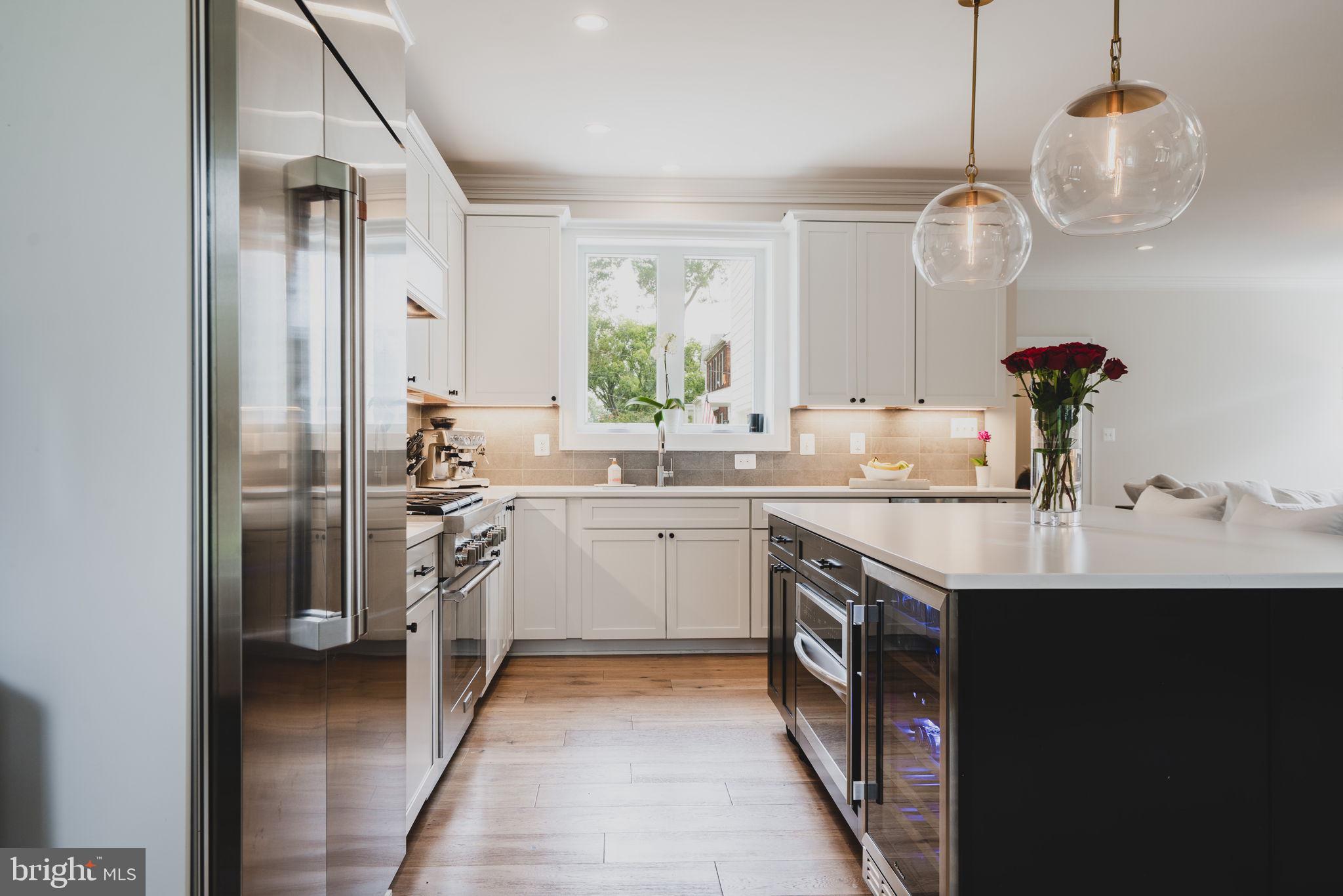 LEEWAY GARDENS - Residential