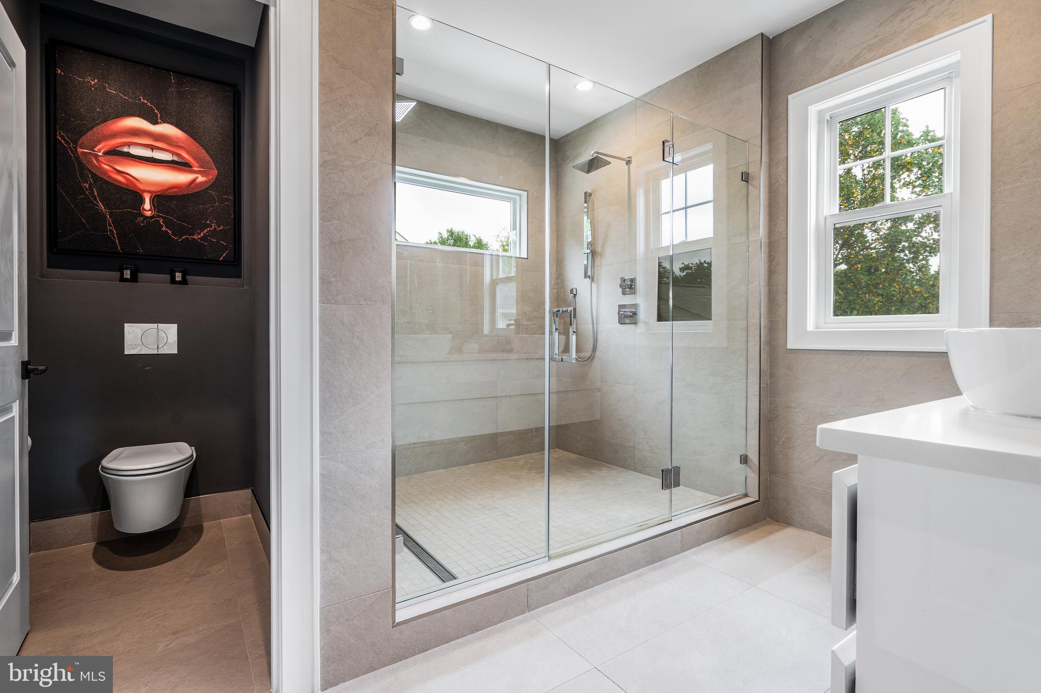 LEEWAY GARDENS - Residential