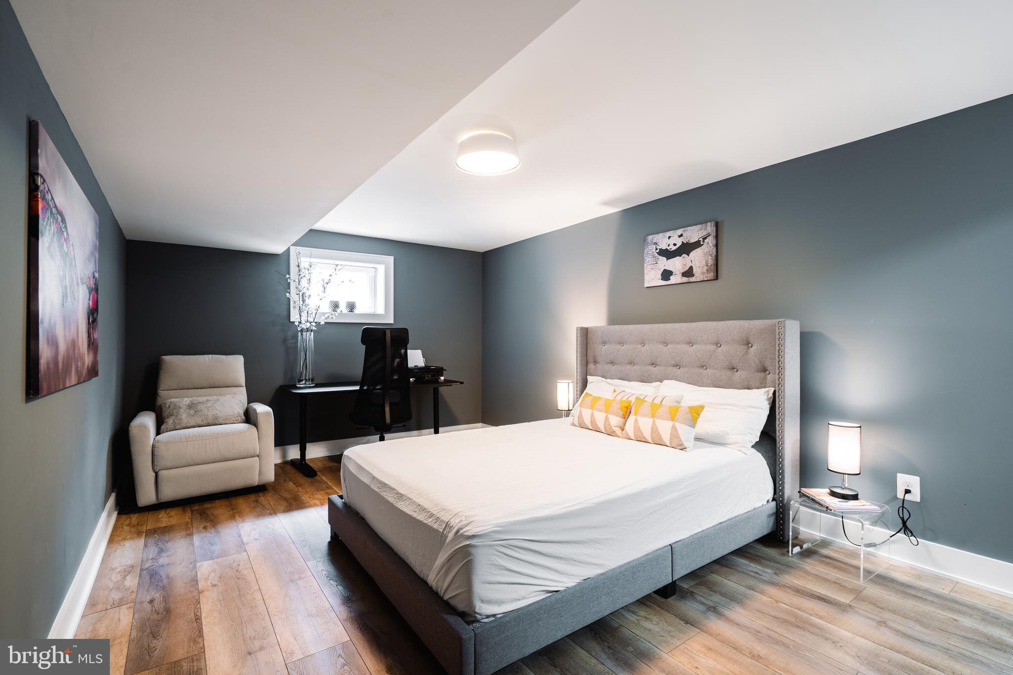 LEEWAY GARDENS - Residential