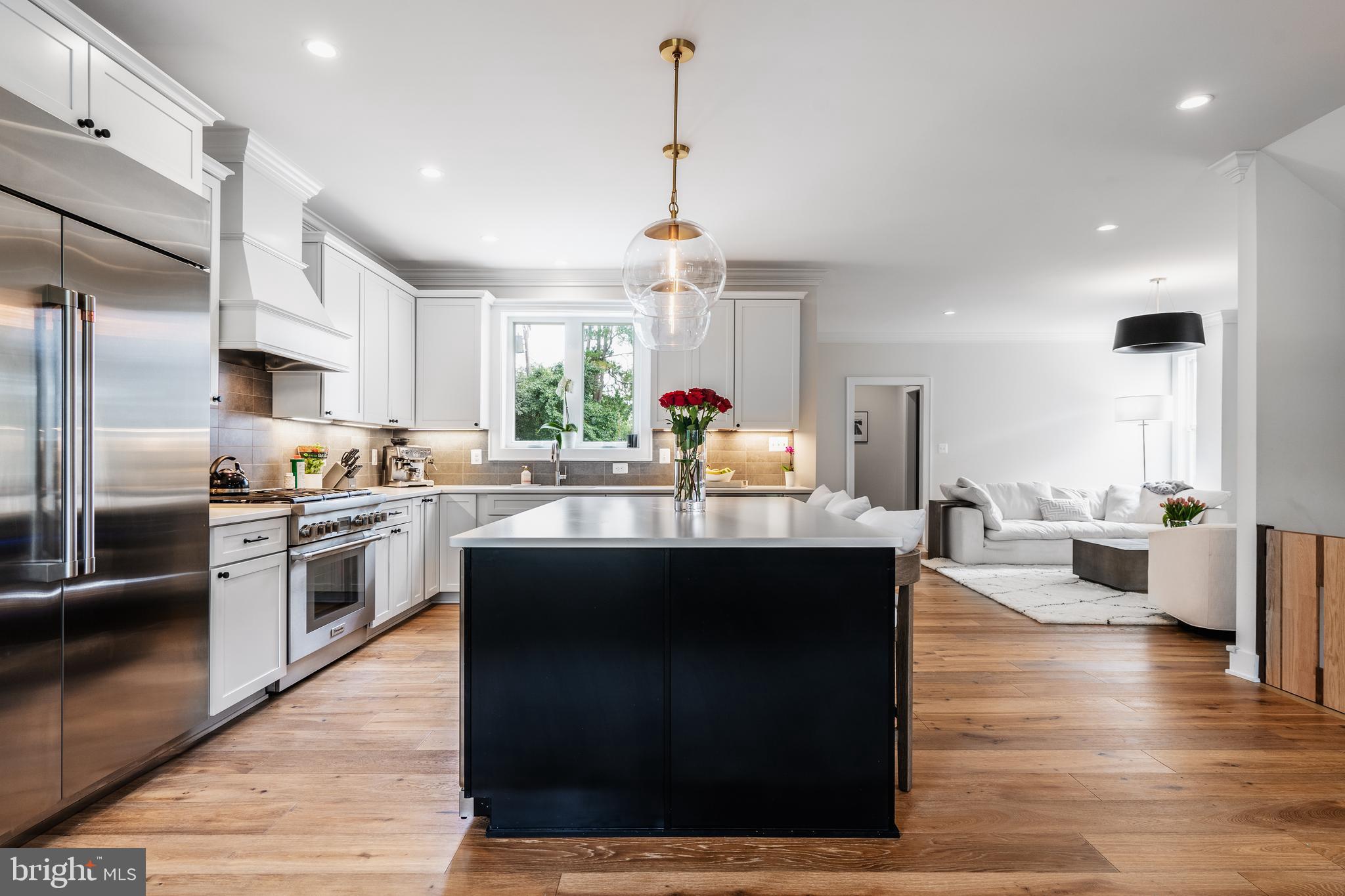 LEEWAY GARDENS - Residential