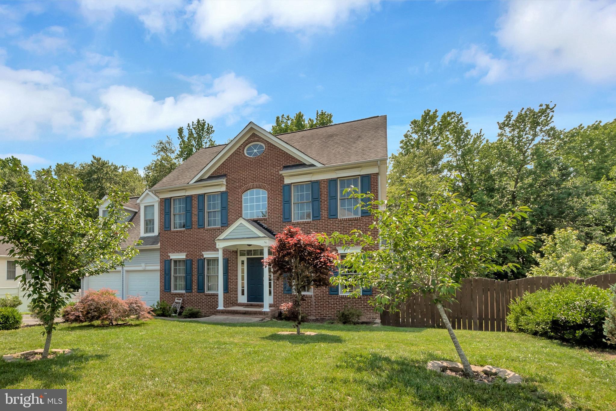 BROOKSTONE - Residential