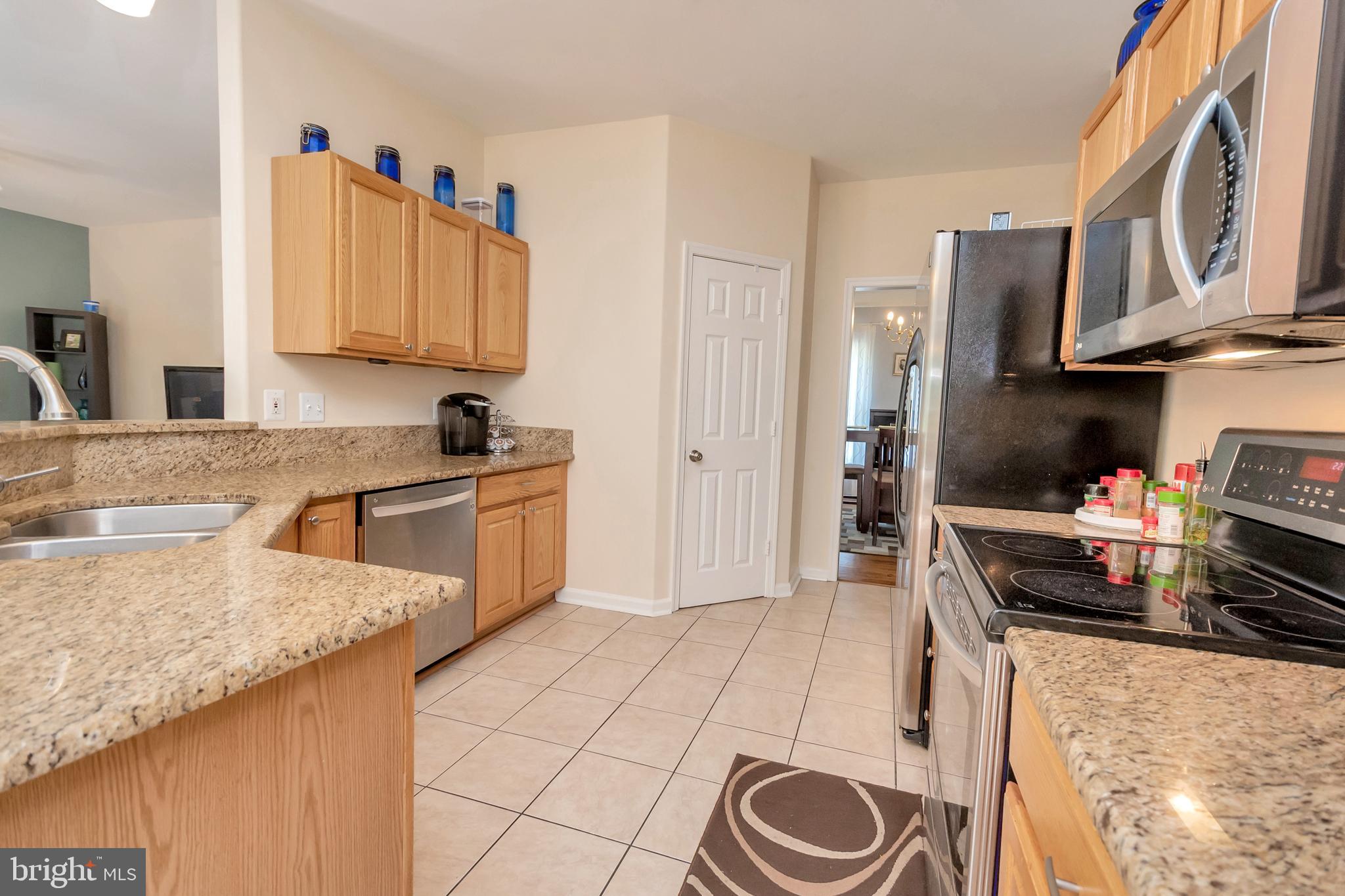 BROOKSTONE - Residential