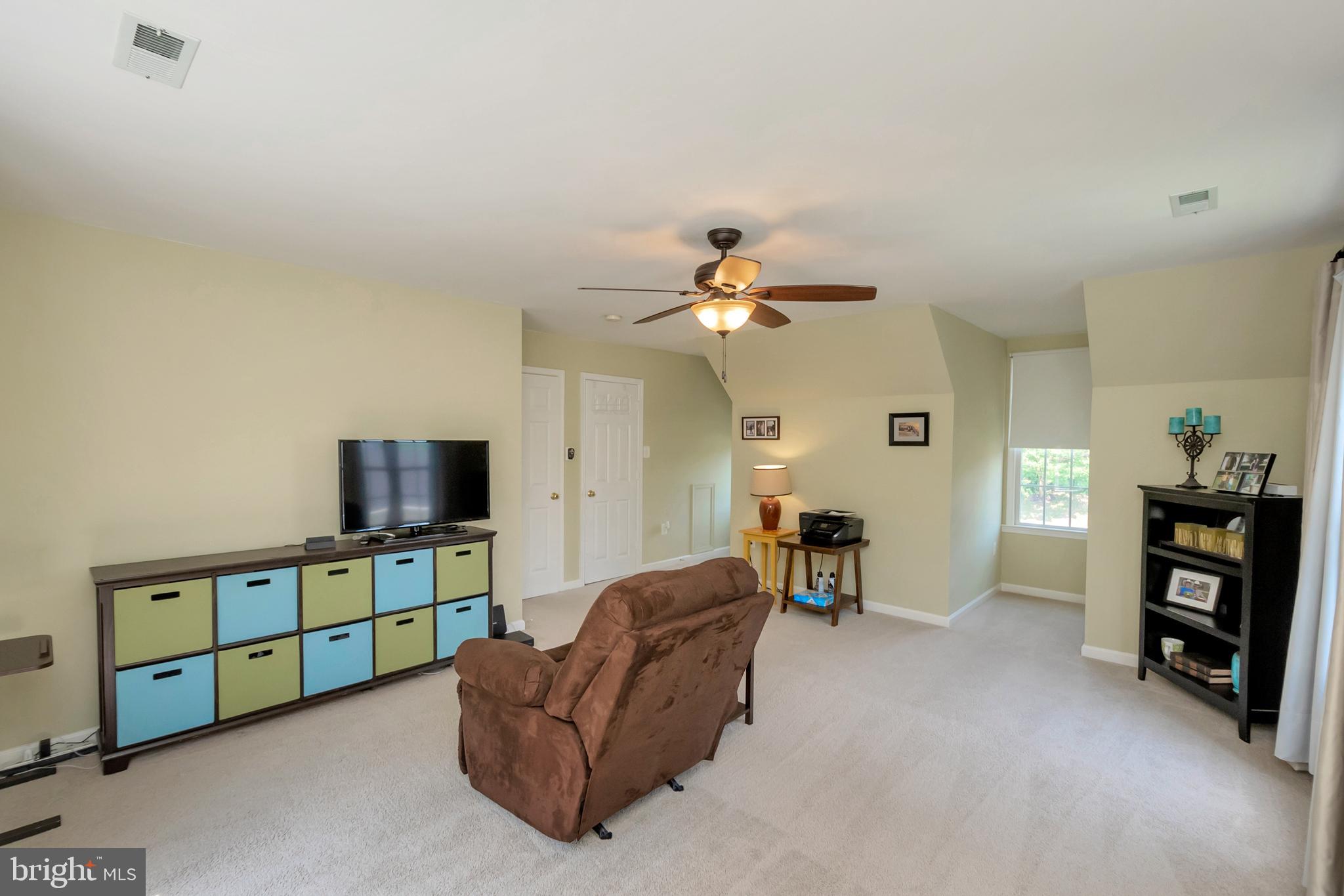 BROOKSTONE - Residential