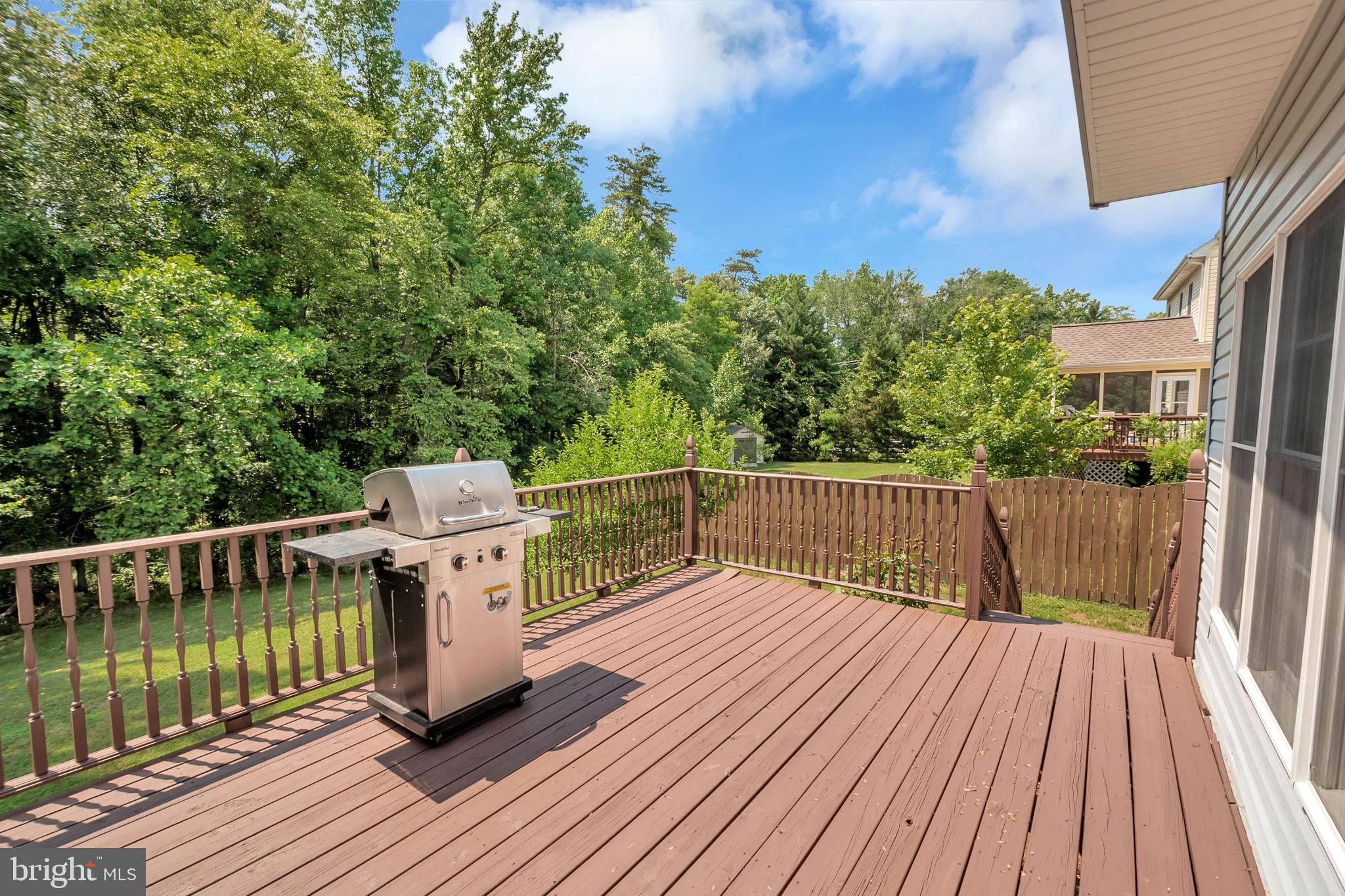 BROOKSTONE - Residential