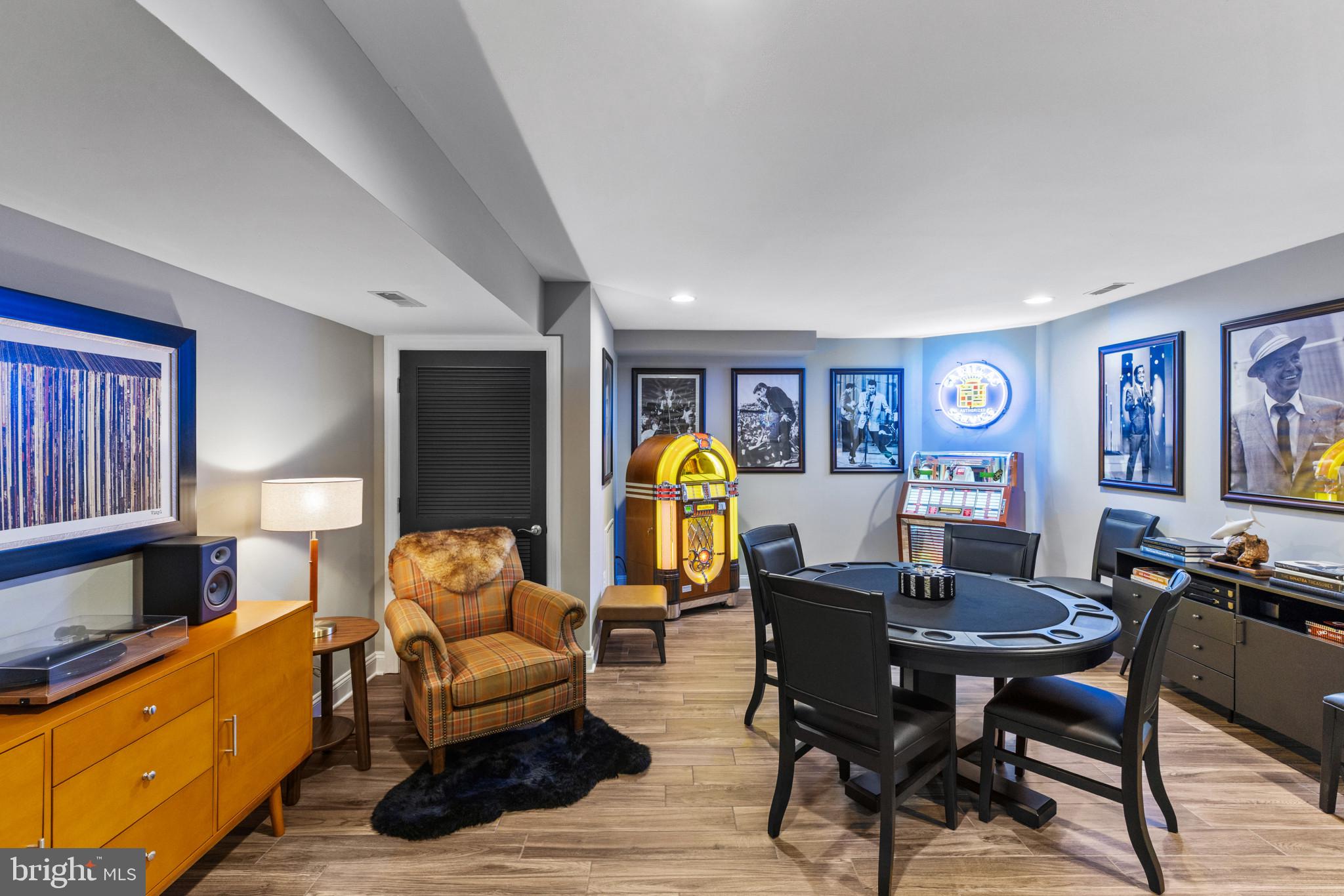CHURCHVILLE MEADOWS - Residential
