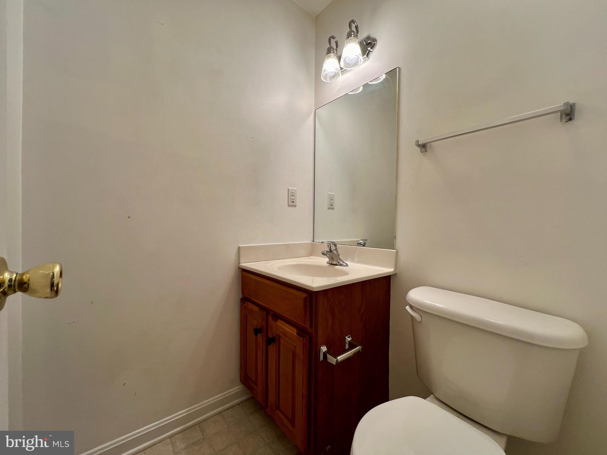 HAMMONDS MILL - Residential Lease