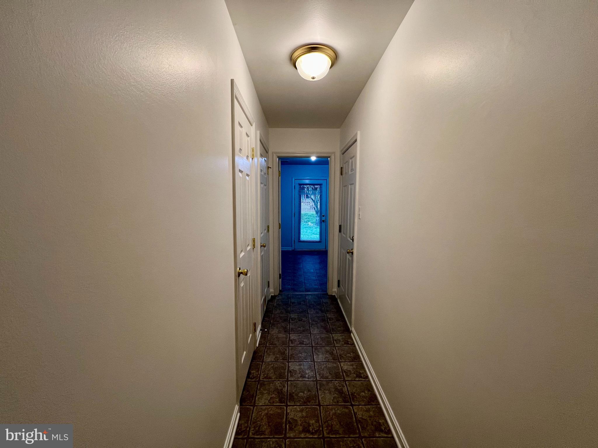 HAMMONDS MILL - Residential Lease