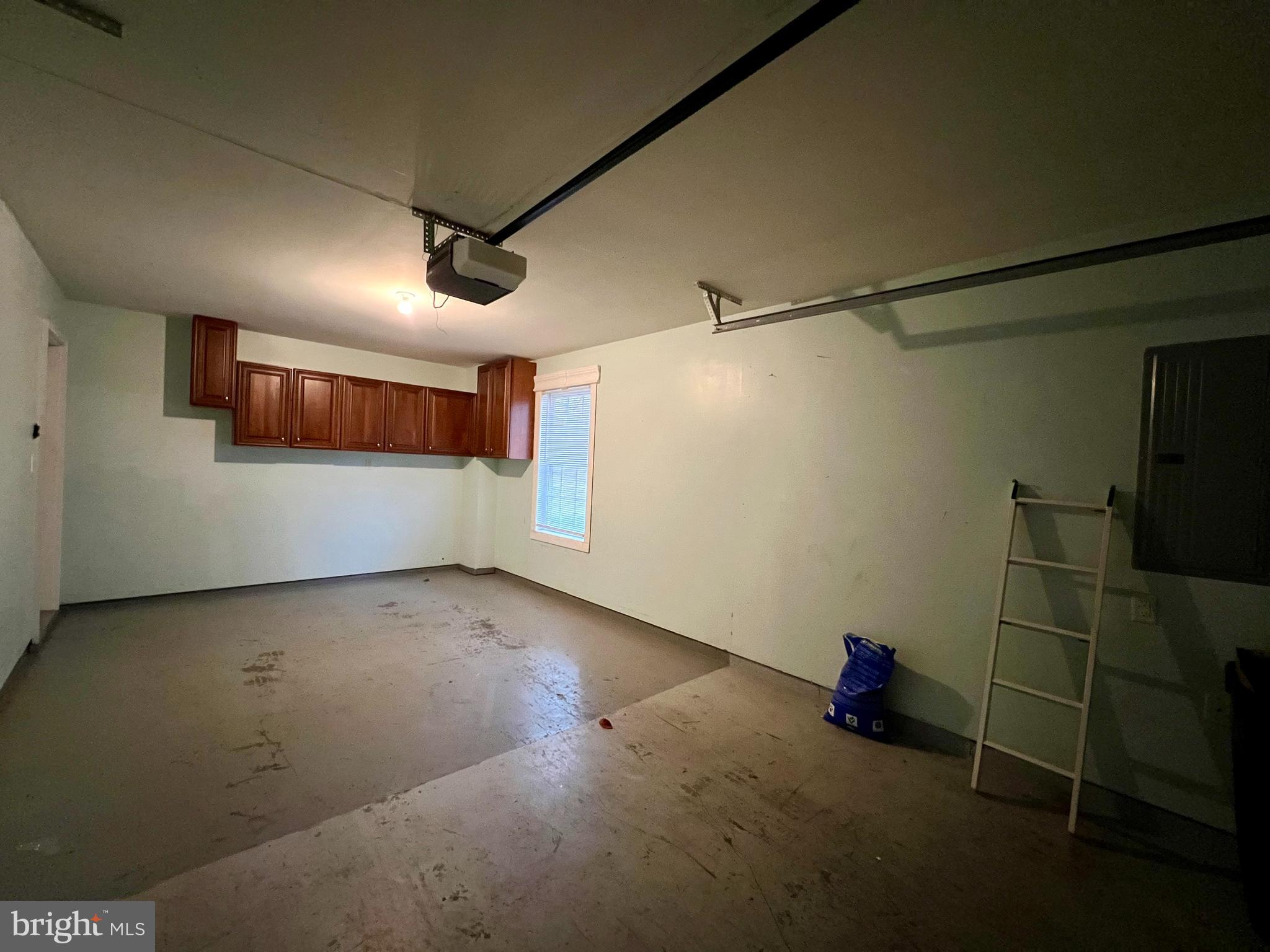 HAMMONDS MILL - Residential Lease