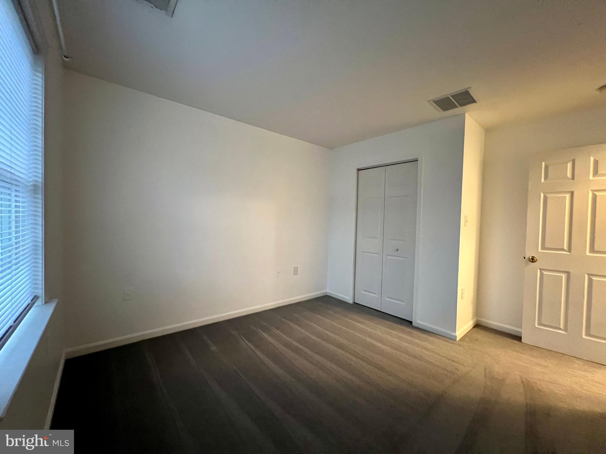 HAMMONDS MILL - Residential Lease