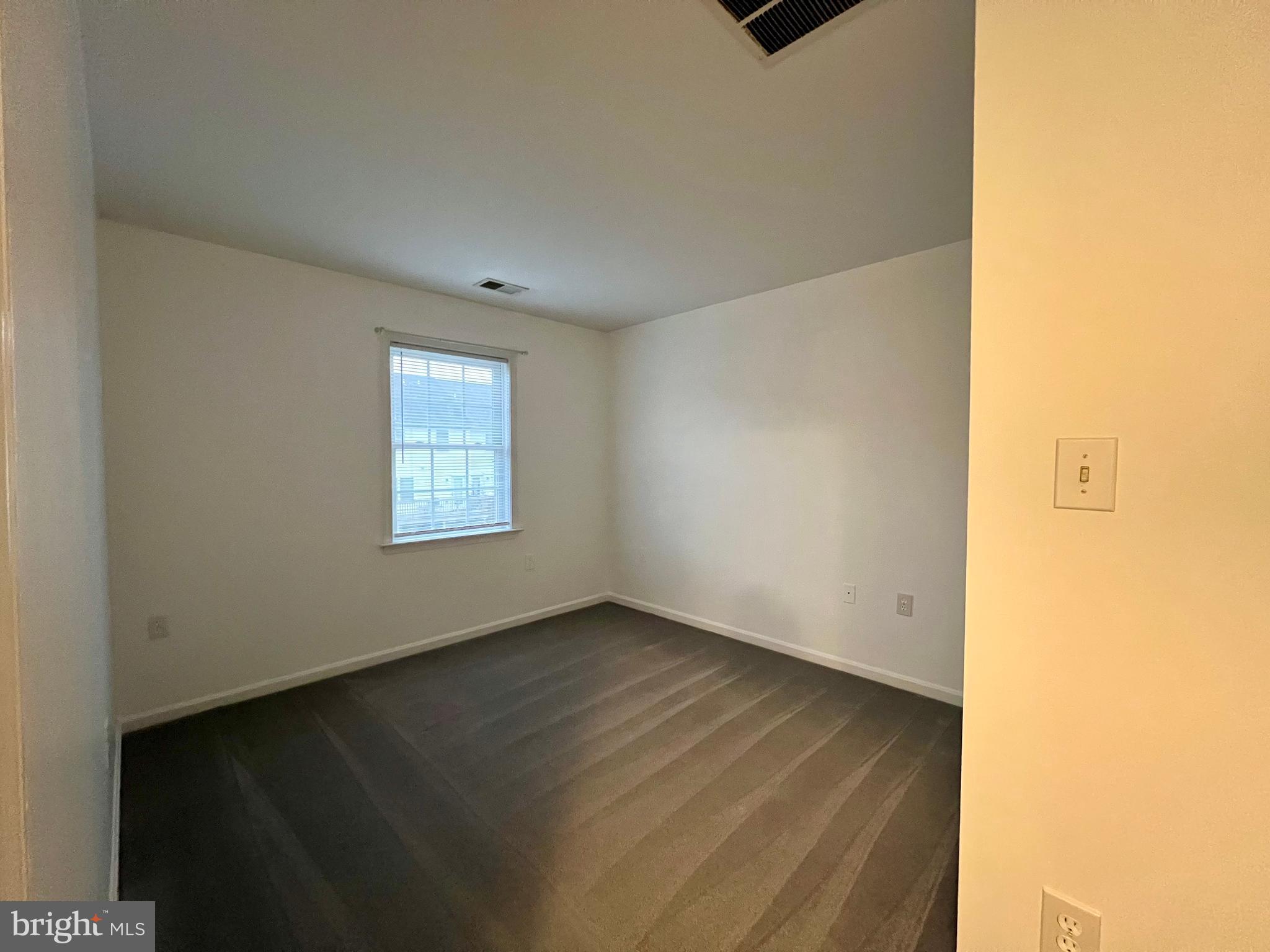 HAMMONDS MILL - Residential Lease