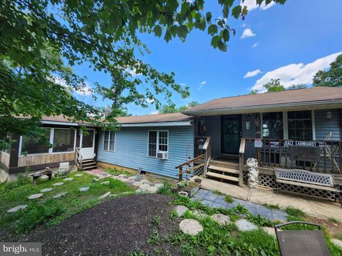100 GOLDEN DRIVE AUGUSTA WV 26704