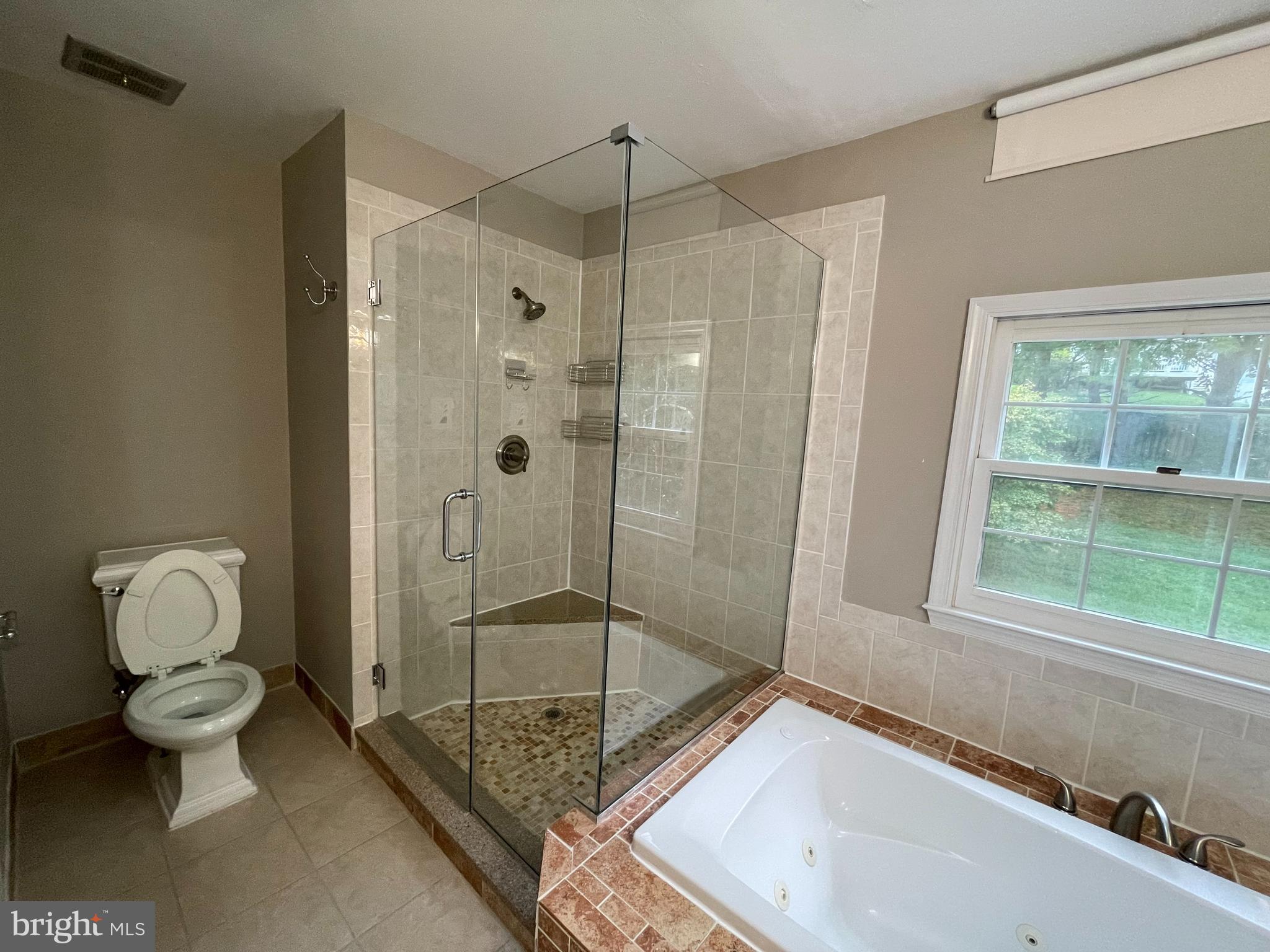 WOLFTRAP MEADOWS - Residential Lease