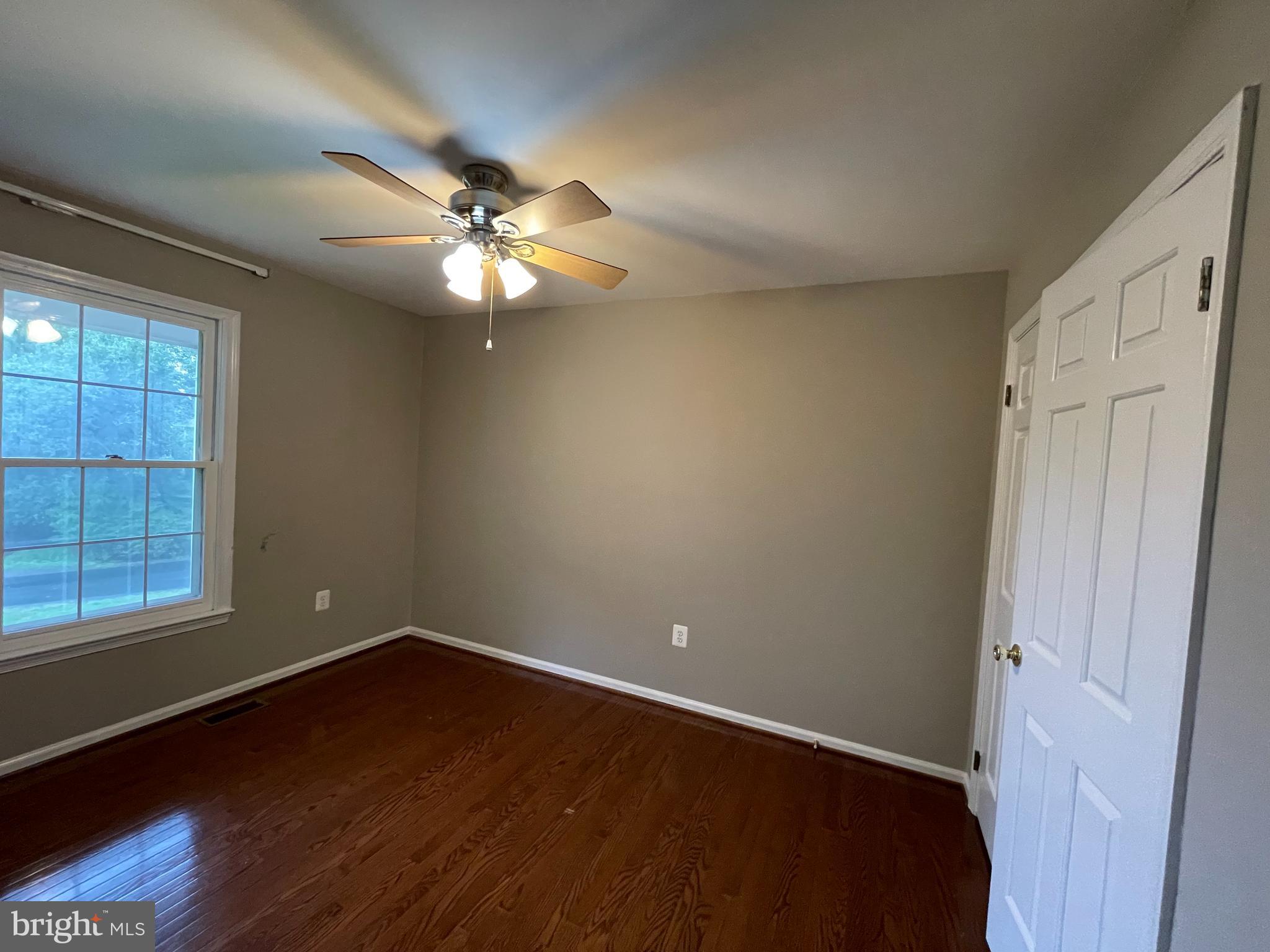 WOLFTRAP MEADOWS - Residential Lease