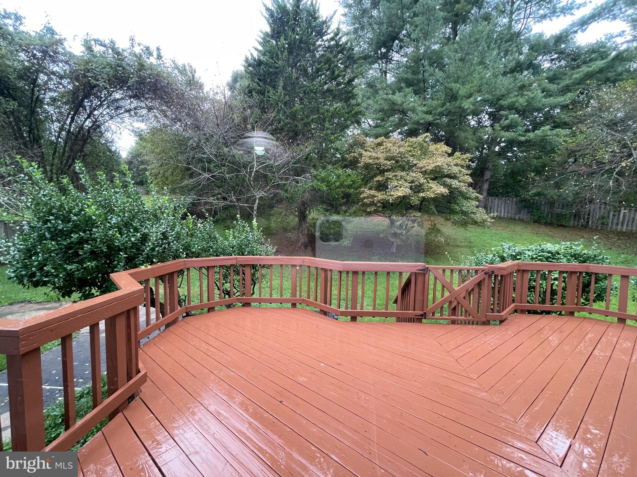 WOLFTRAP MEADOWS - Residential Lease