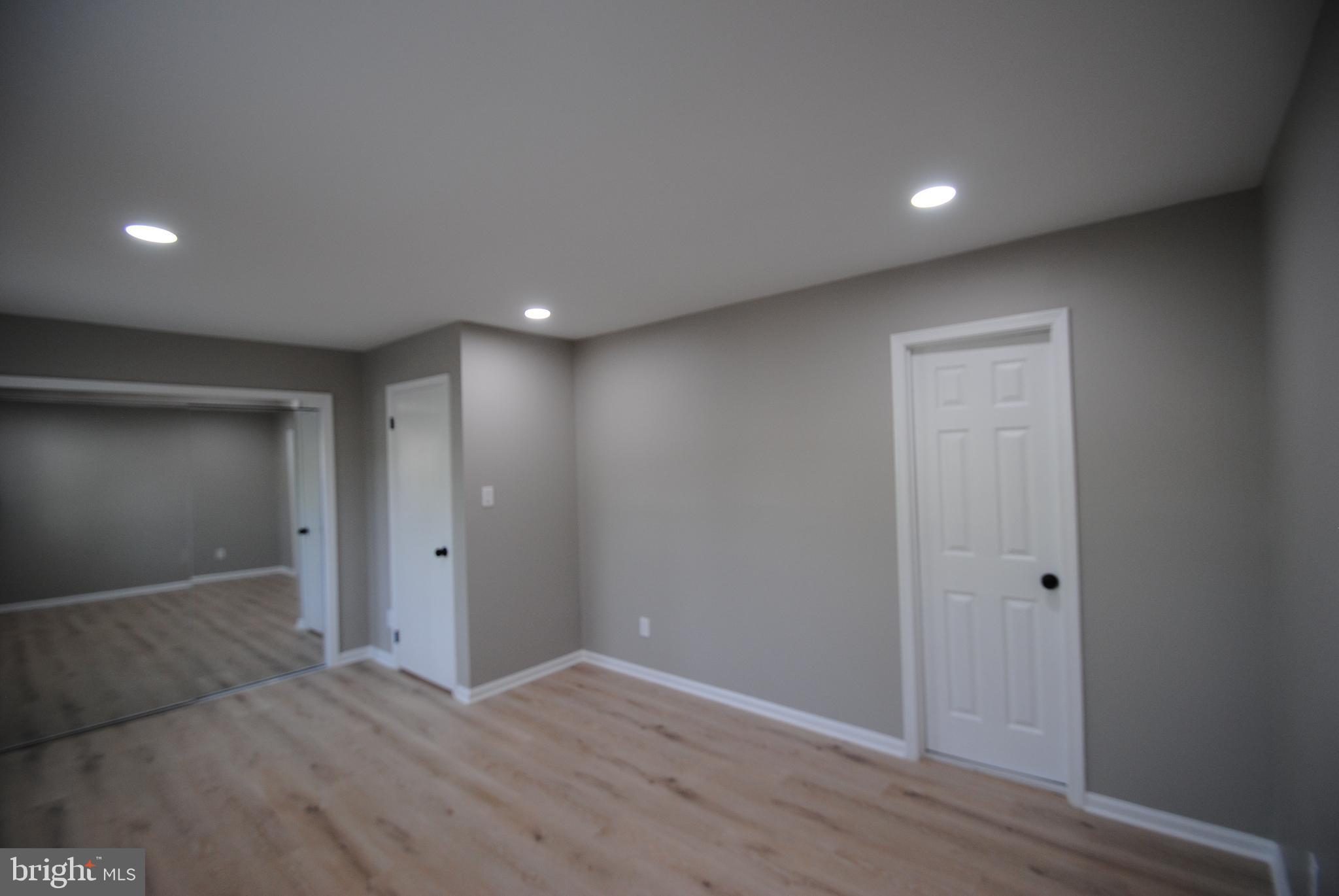 WINDING BROOK - Residential Lease