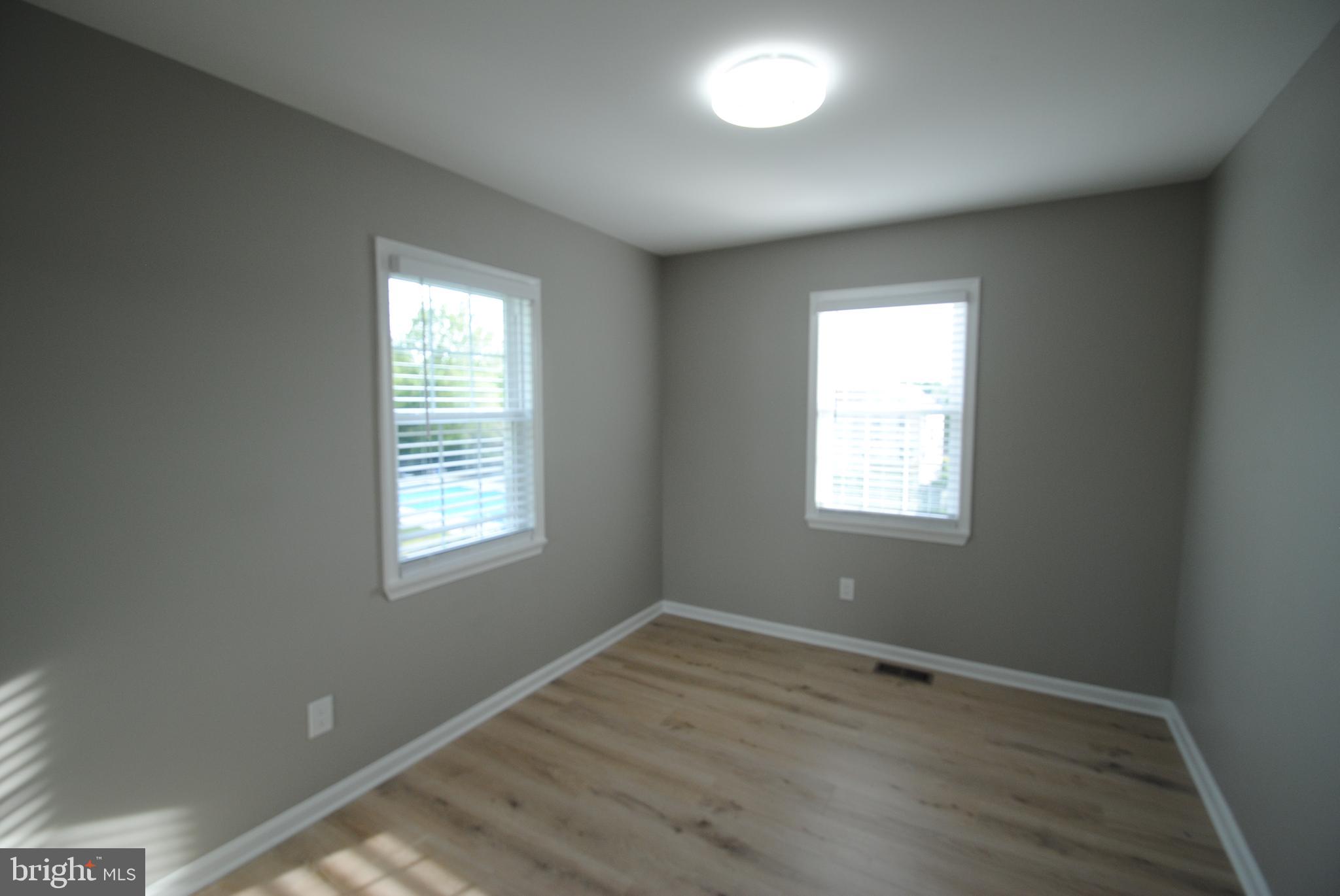 WINDING BROOK - Residential Lease